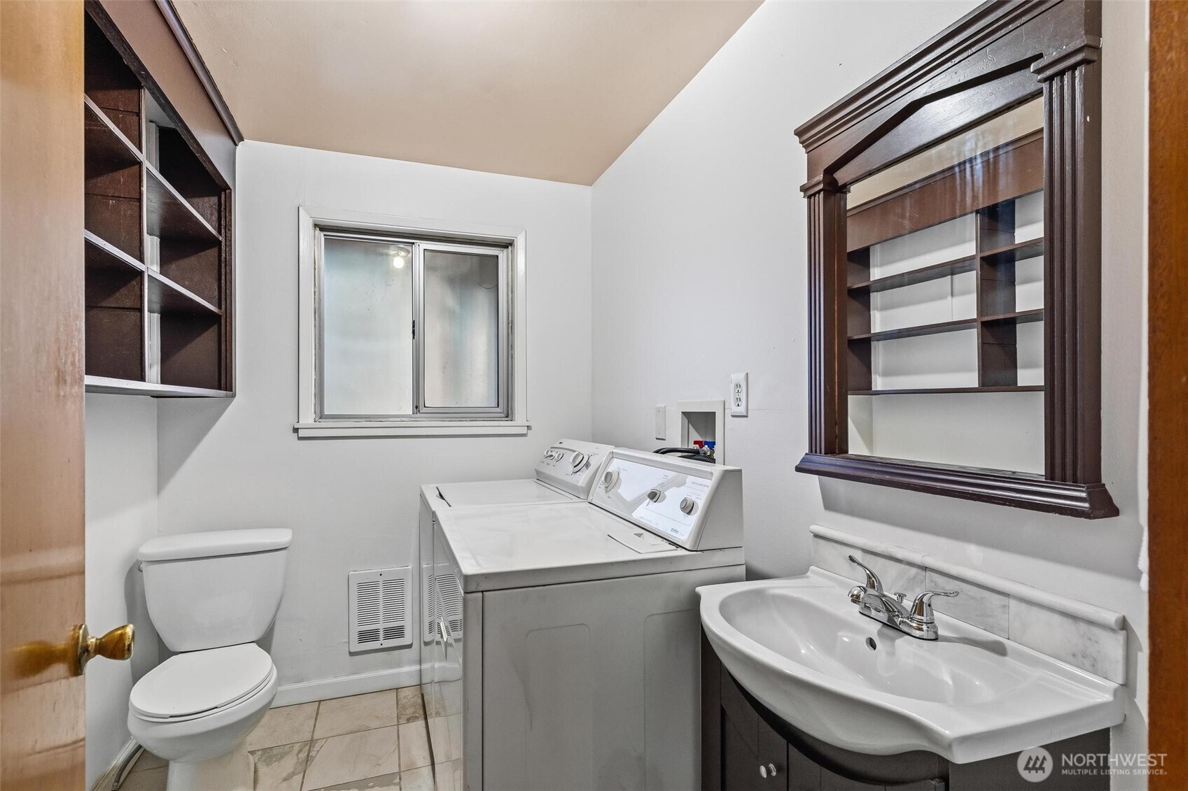 Laundry Room w/ toilet