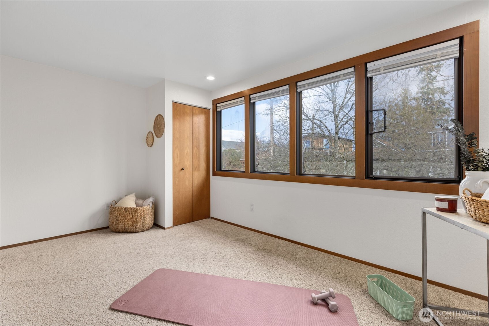 Lots of closet space