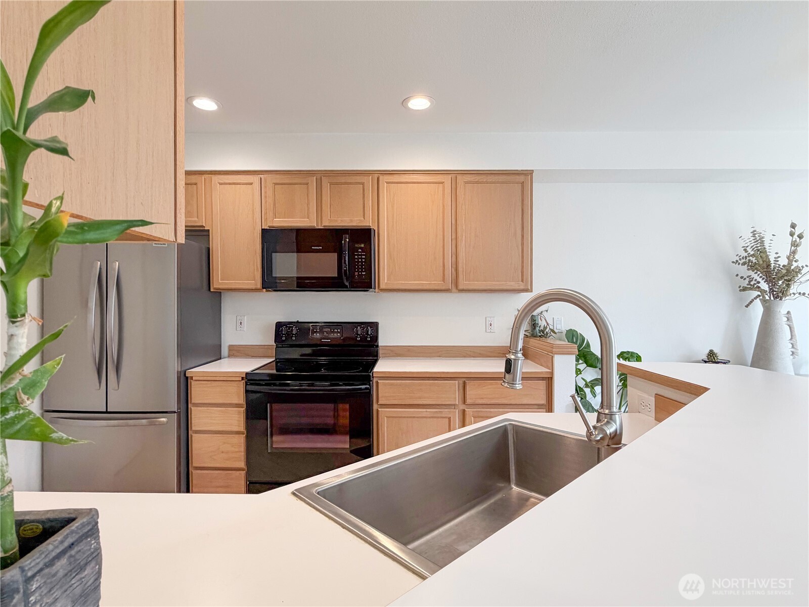 New Stainless Steel sink and faucet