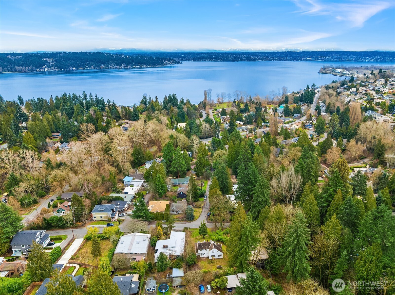 MAtthew's Beach is a highly appreciated neighborhood.