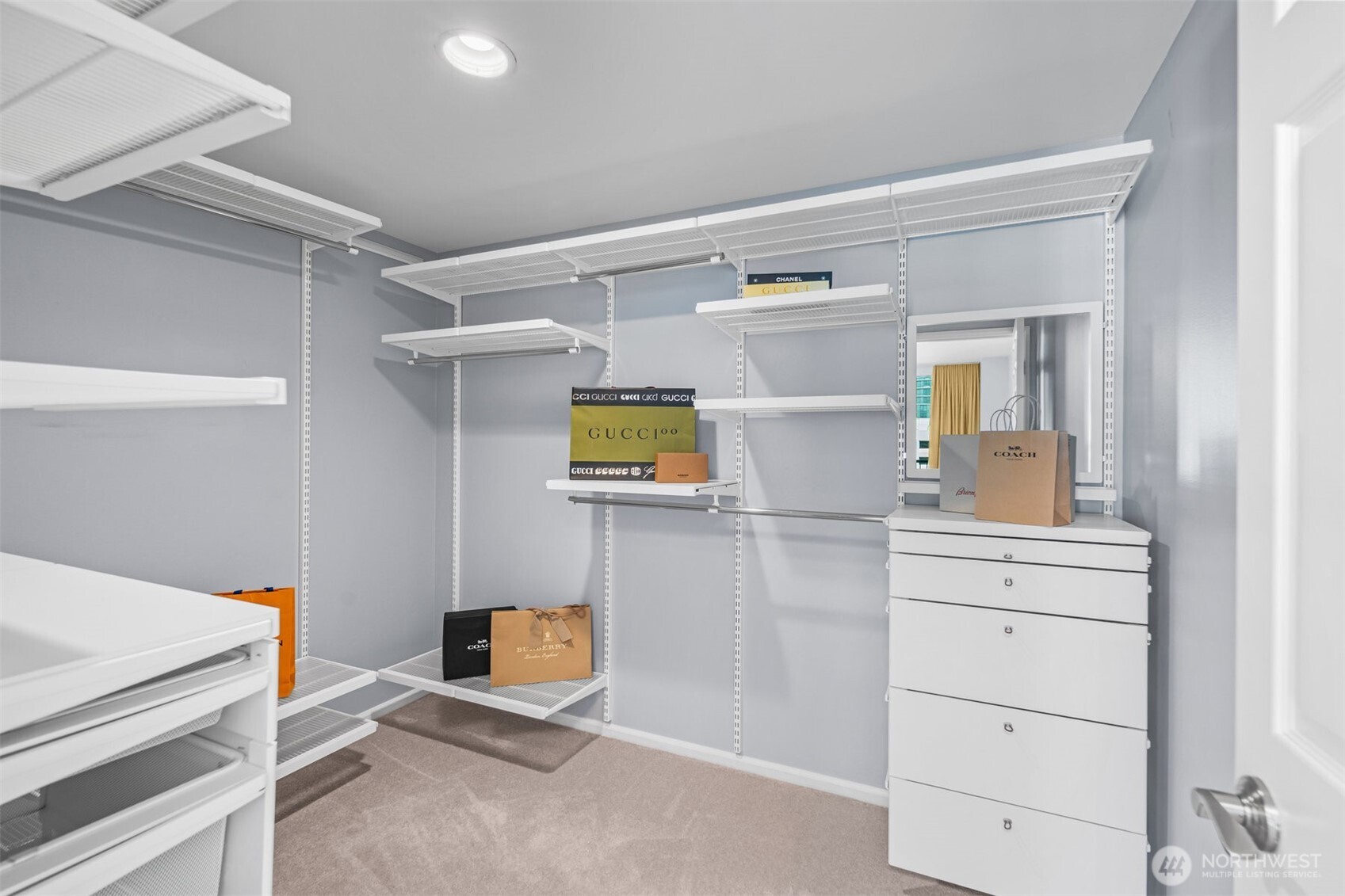 Primary suite with en-suite bath and generous closet space