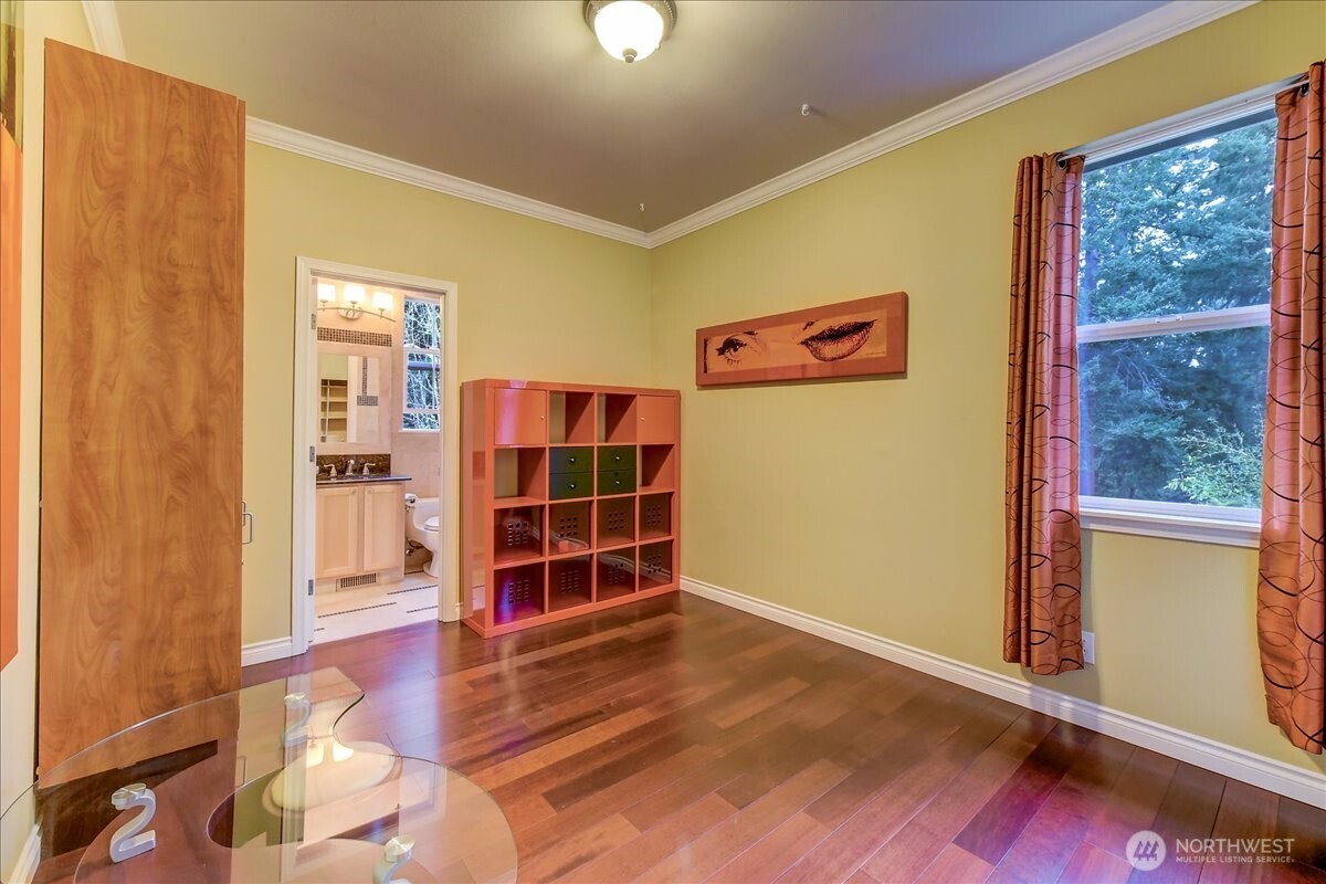 Bedroom 2 with Jack and Jill en-suite