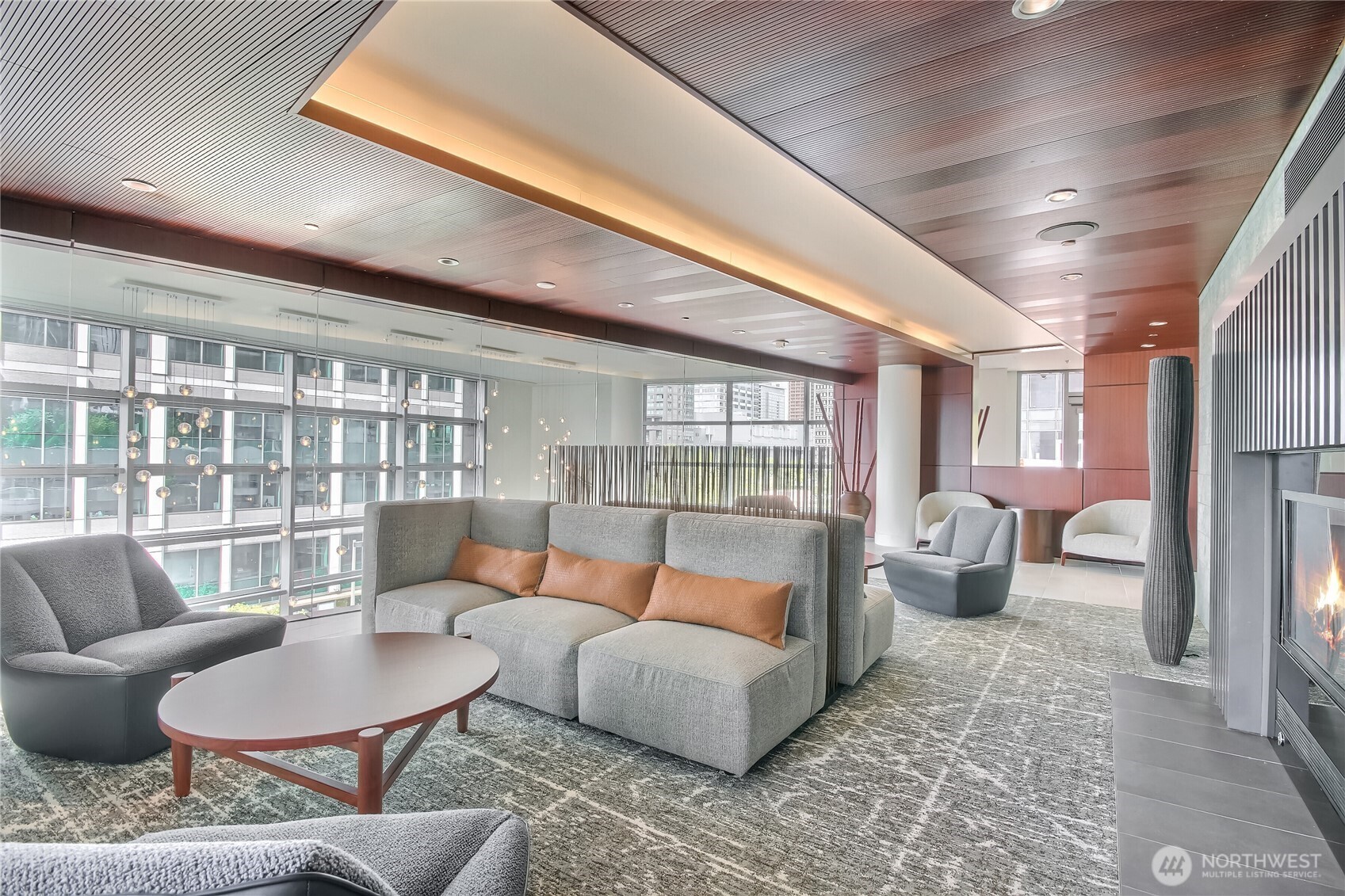 Lounge with quiet space