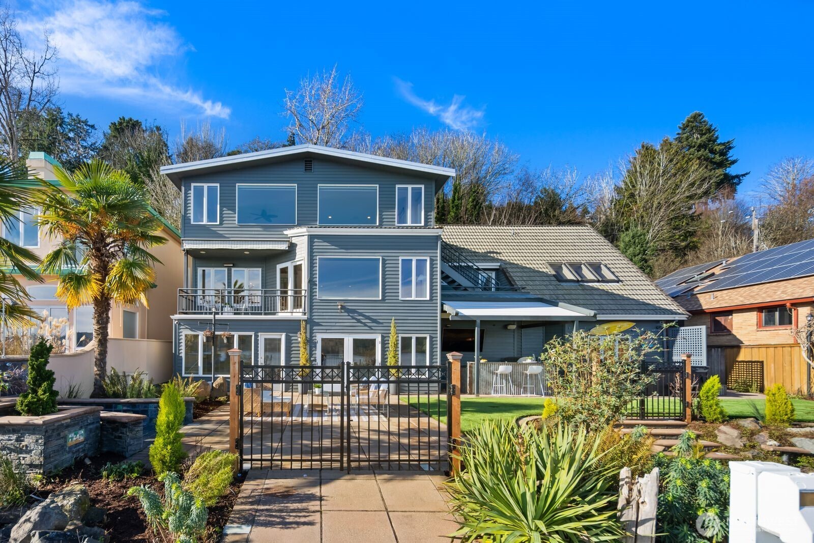 Year round waterfront living