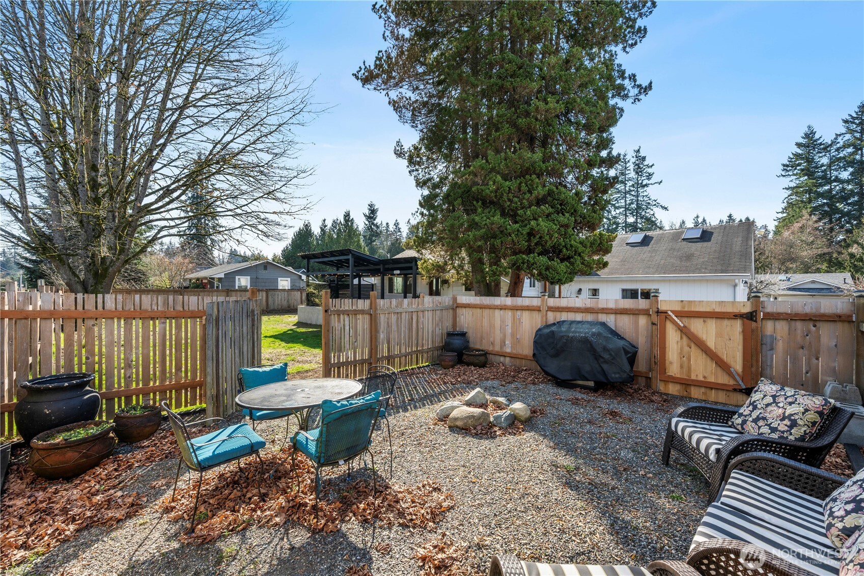 Additional seperated fenced yard area offering many possibilities.