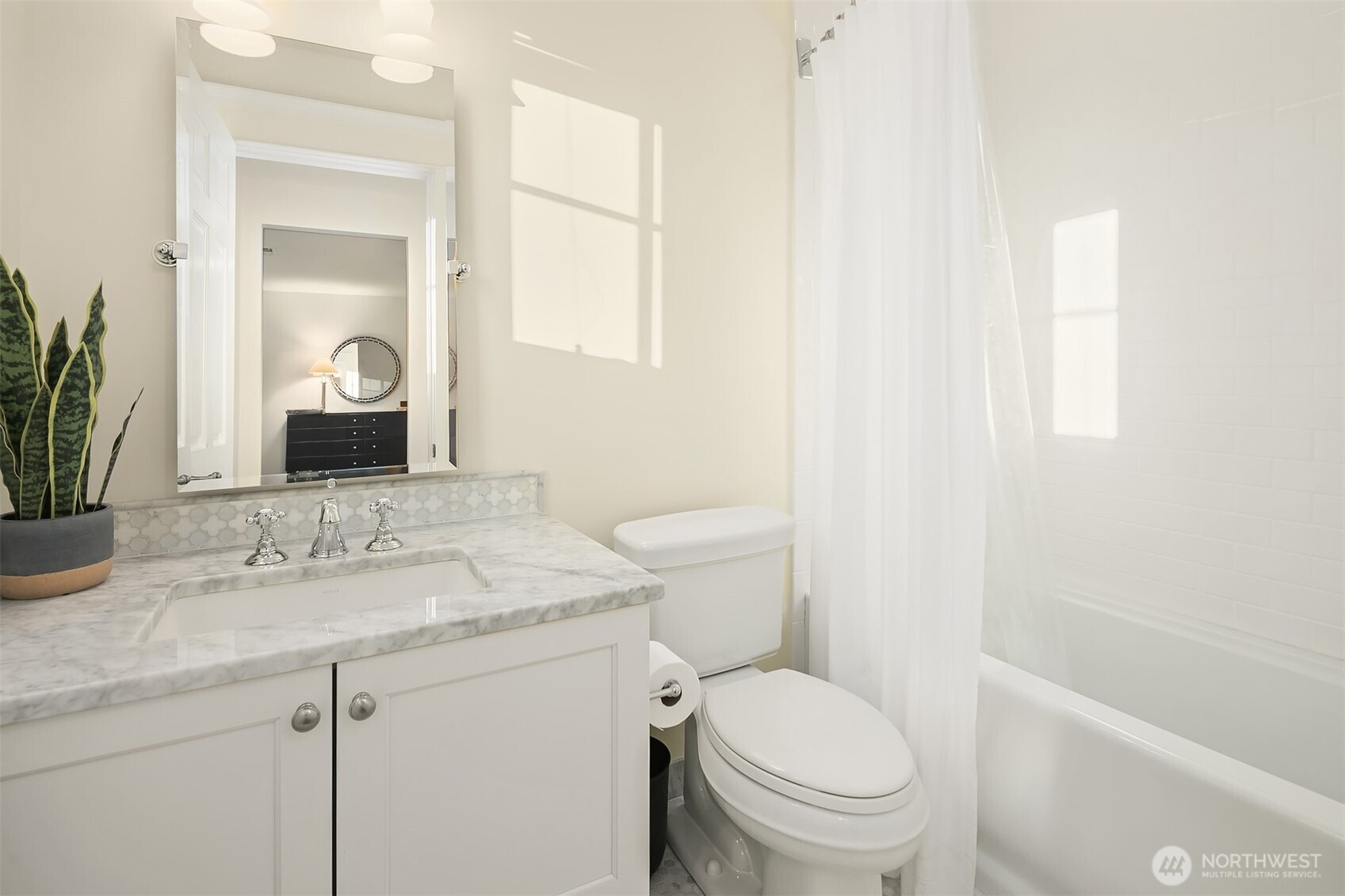 Full bath for bedroom #2