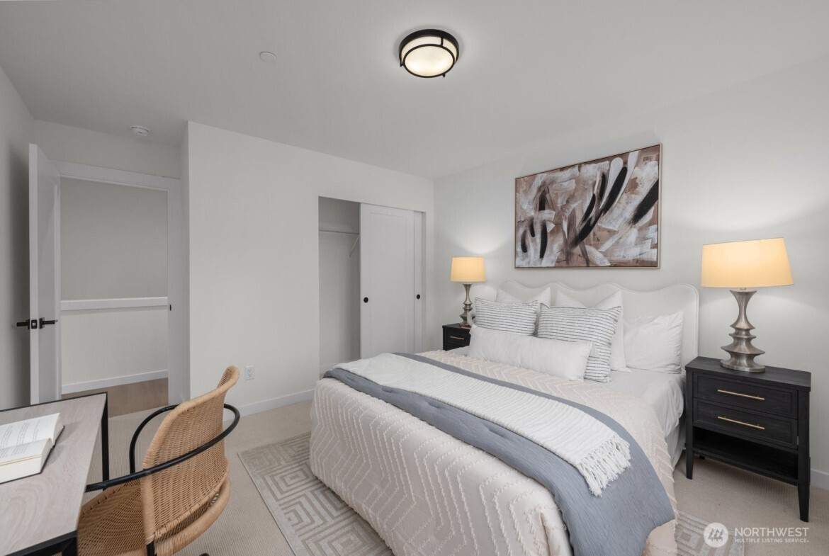 Photos are of a similar model and are for illustrative purposes only. Actual home, finishes, and features may vary.