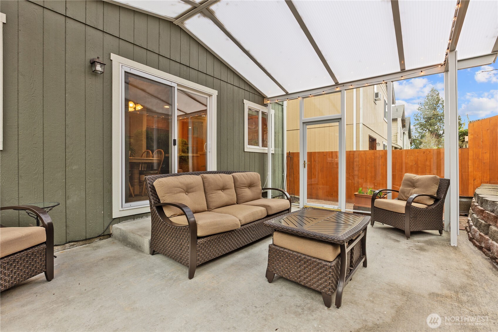 Gorgeous outdoor space!