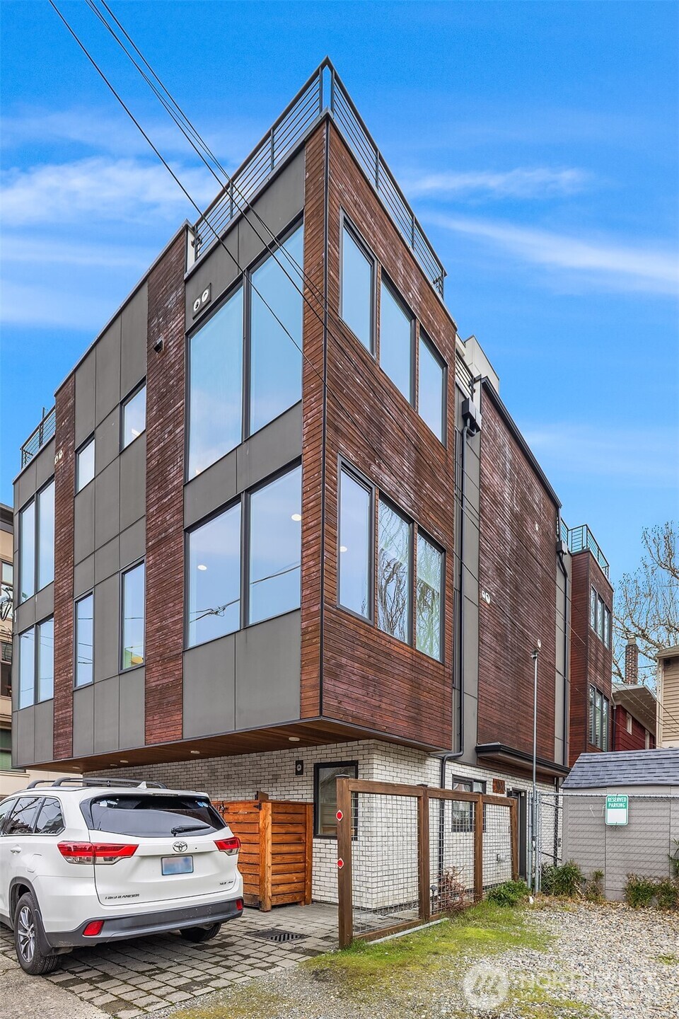 This is a southwest corner unit with great light throughout the home, located in the heart of Capitol Hill.