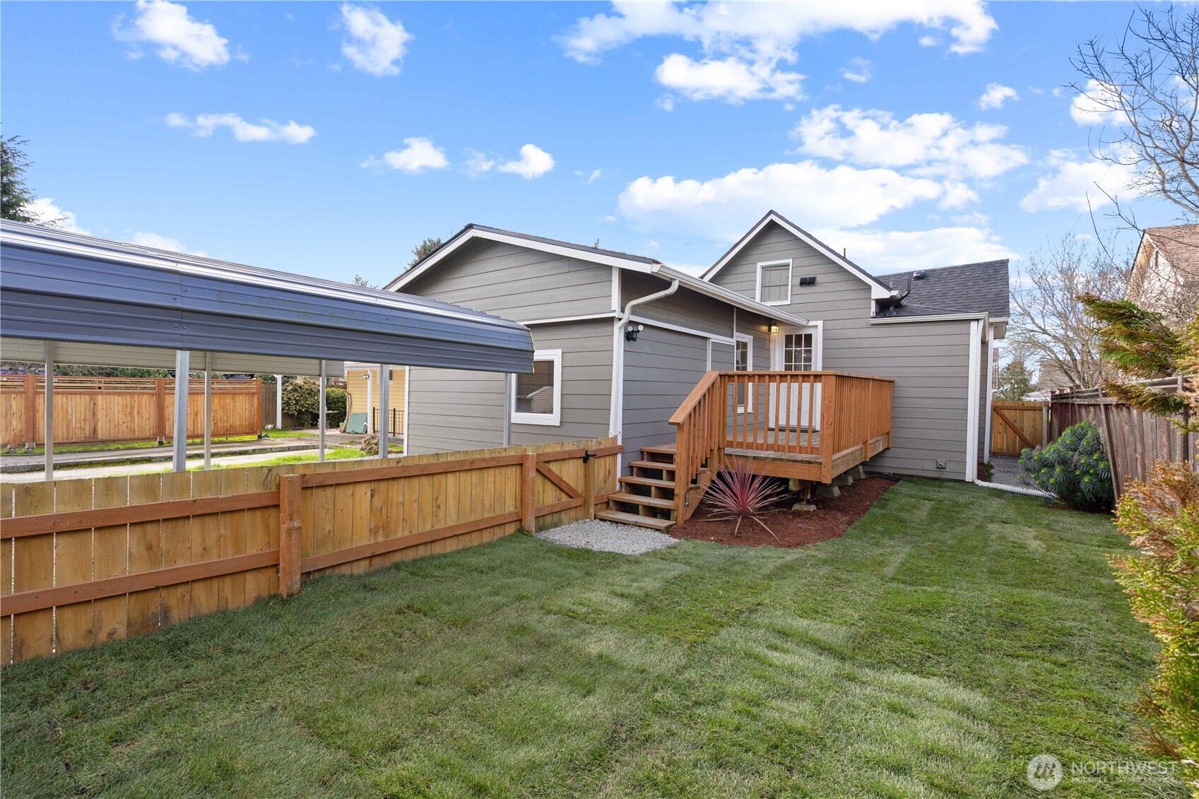 Newly Landscaped Fully Fenced Backyard
