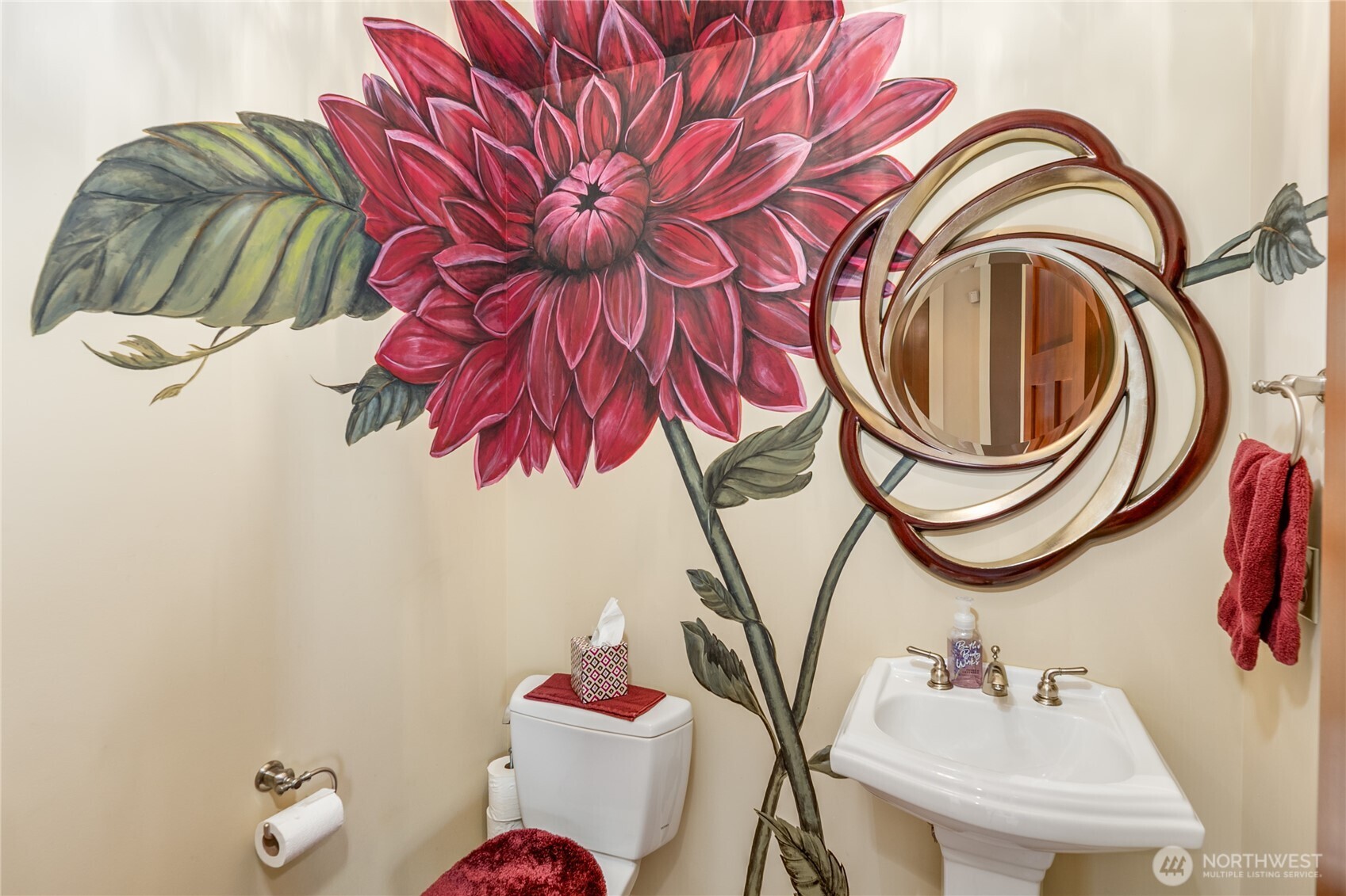 Main Level Guest Bath