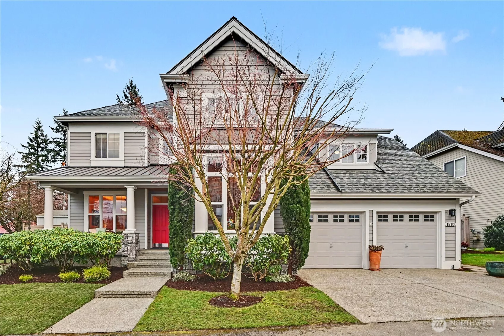 Welcome to this stunning 4-bedroom, 2.75-bath home!