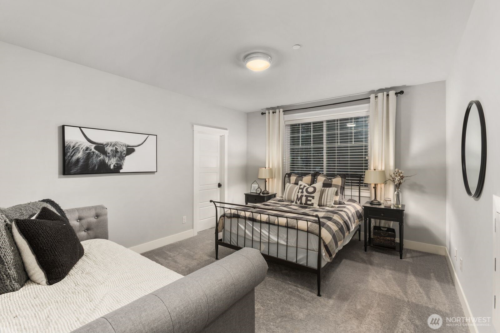 Guest bedroom on lower floor