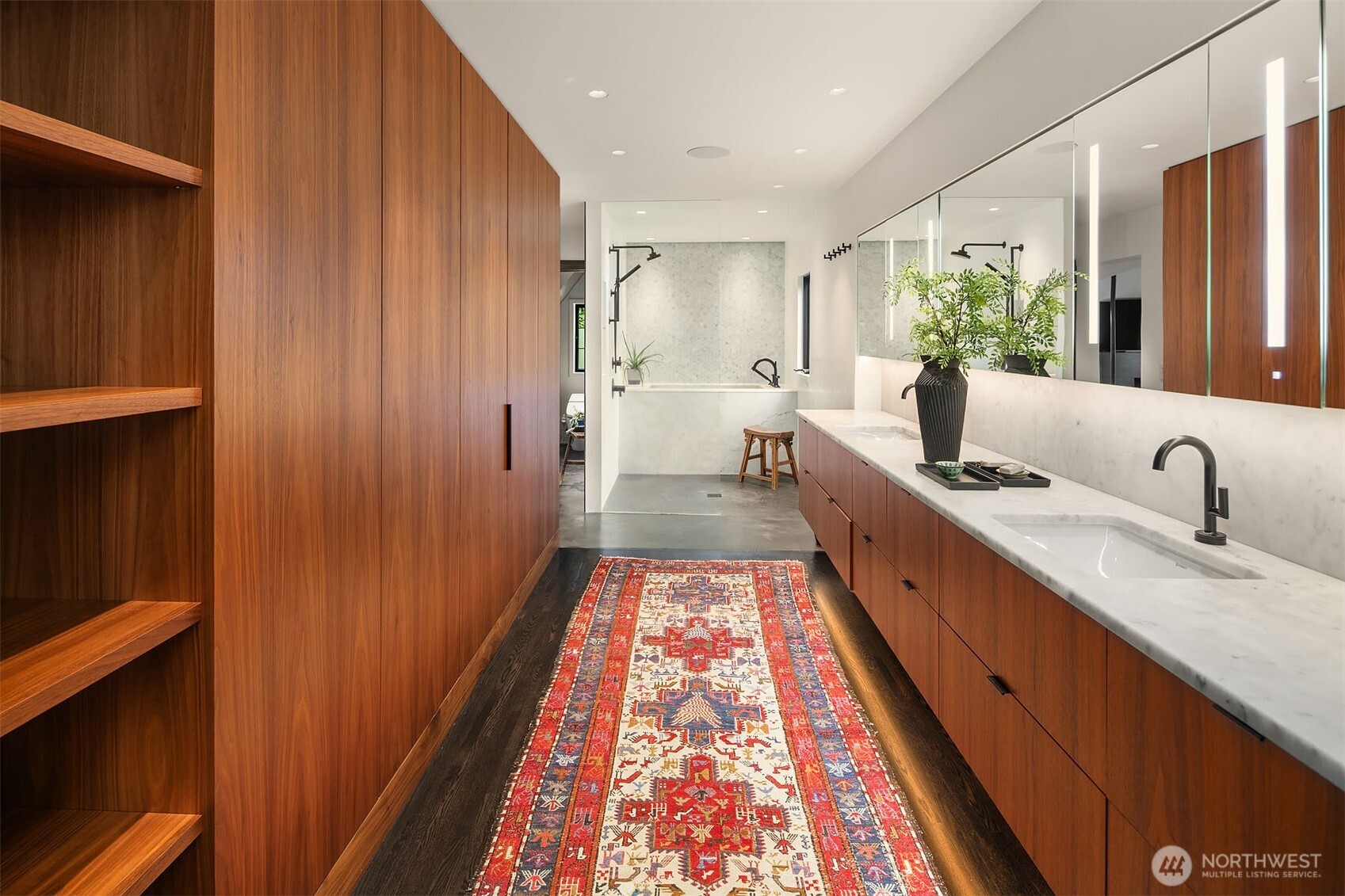 Primary suite bathroom