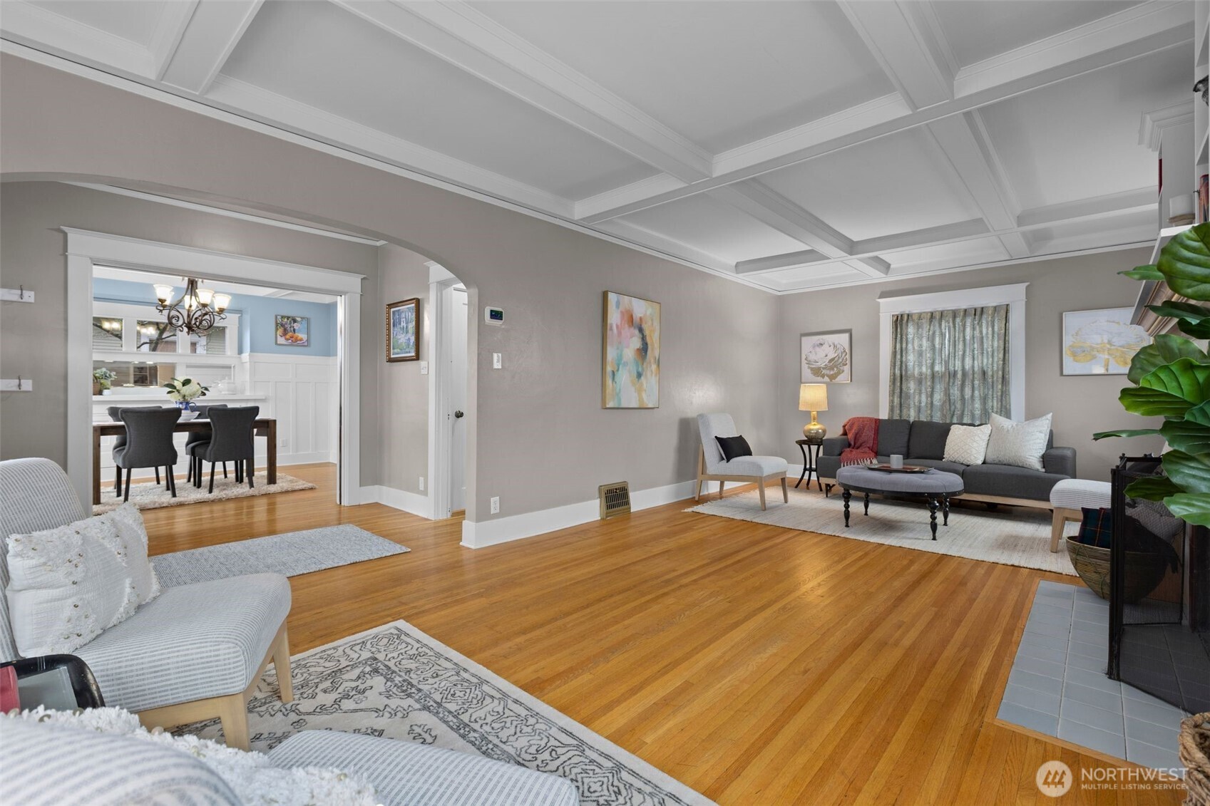 Lots of places to relax in the living room....