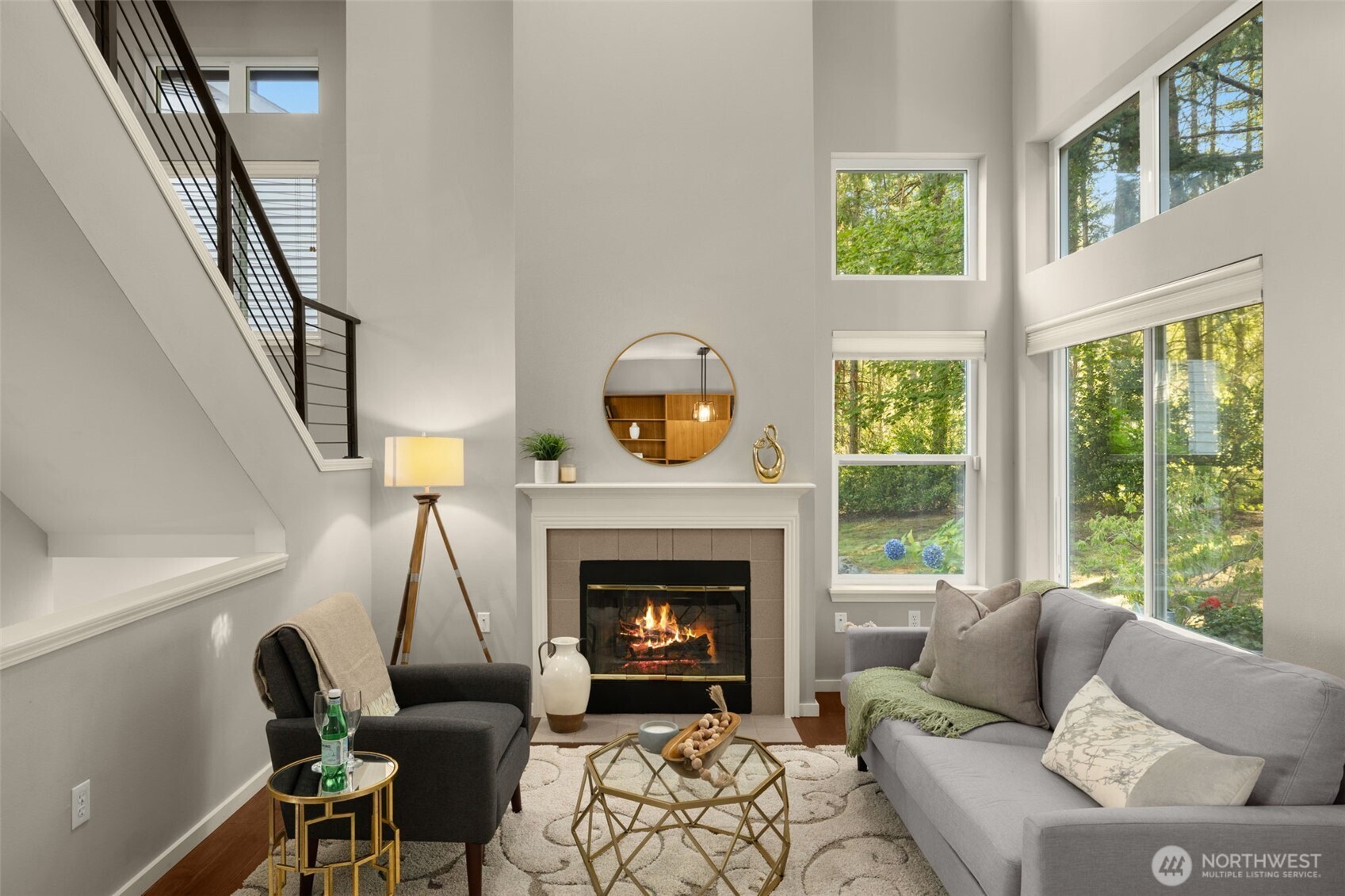 Cathedral ceilings and gas fireplace