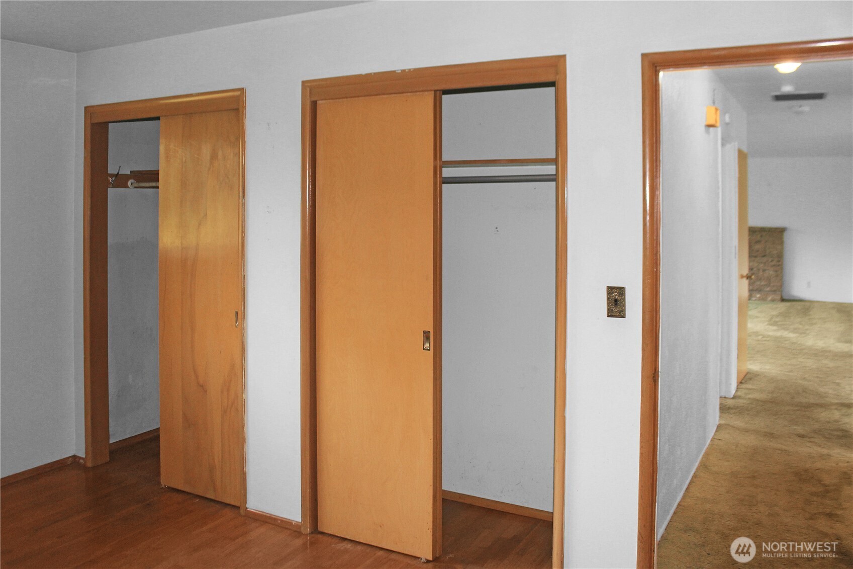/NWM2485963/NWM2485963-17.jpg
