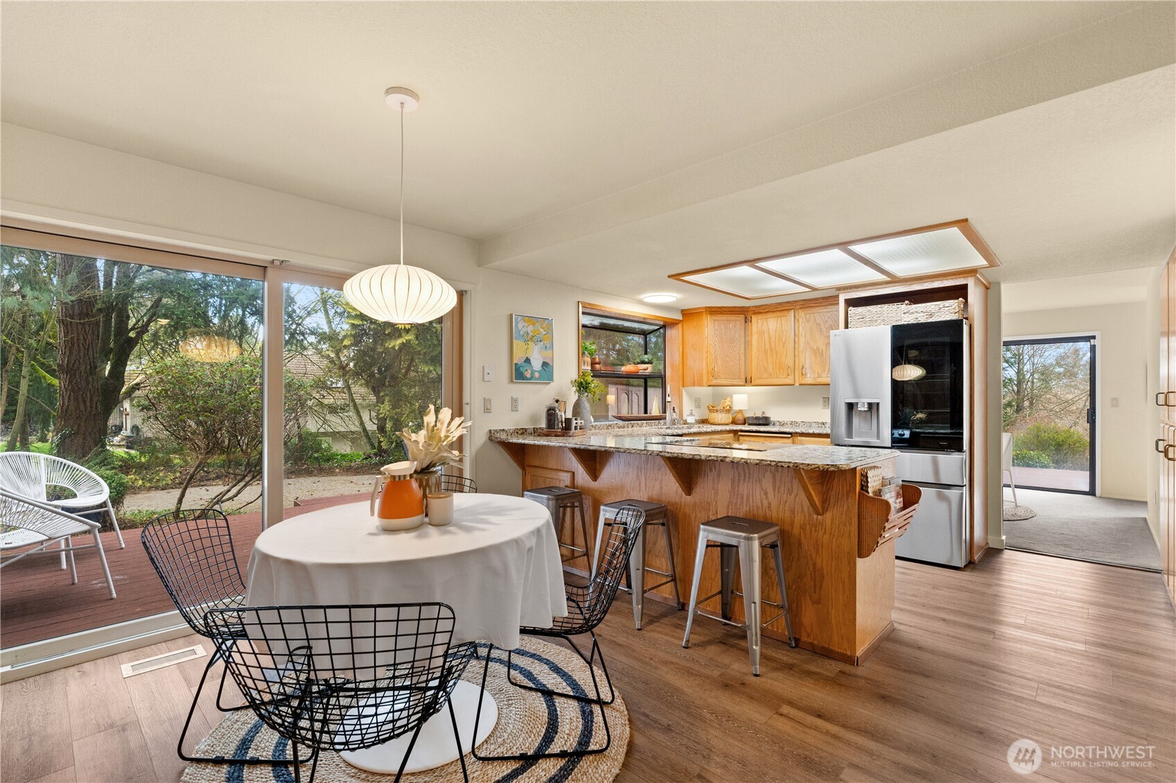 Kitchen with Eating Space