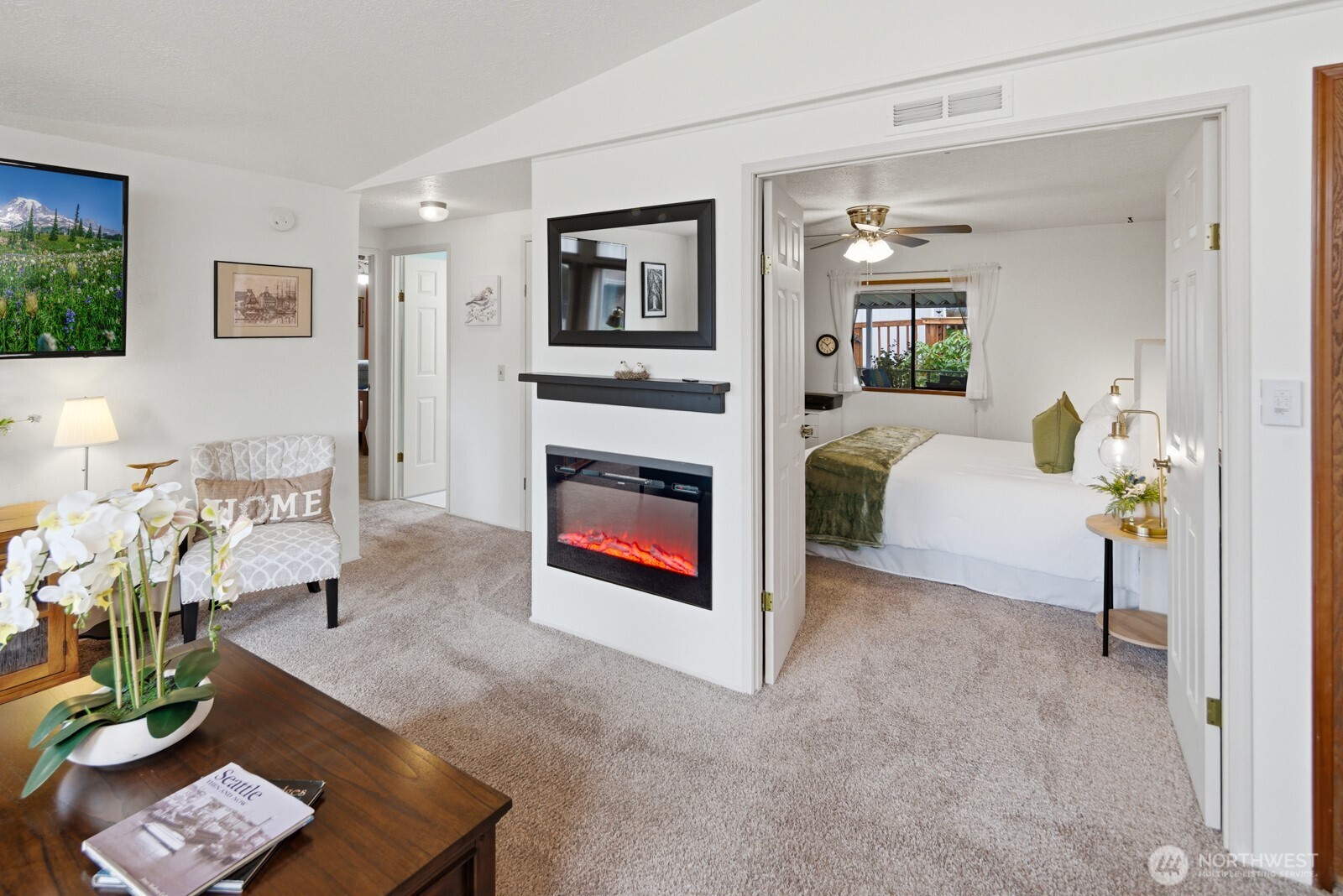 Double doors to guest bedroom/office