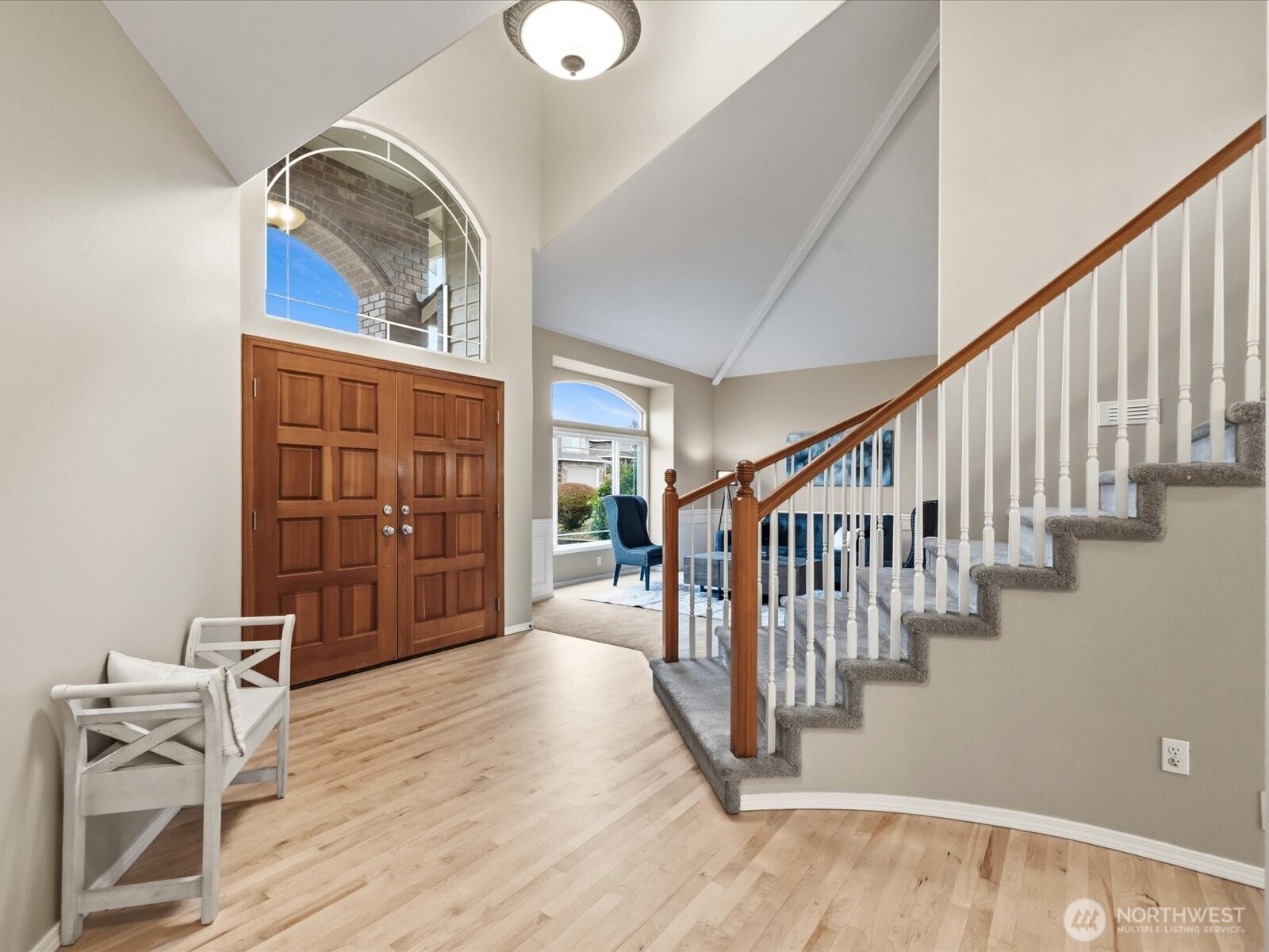 Grand entry welcomes you in.