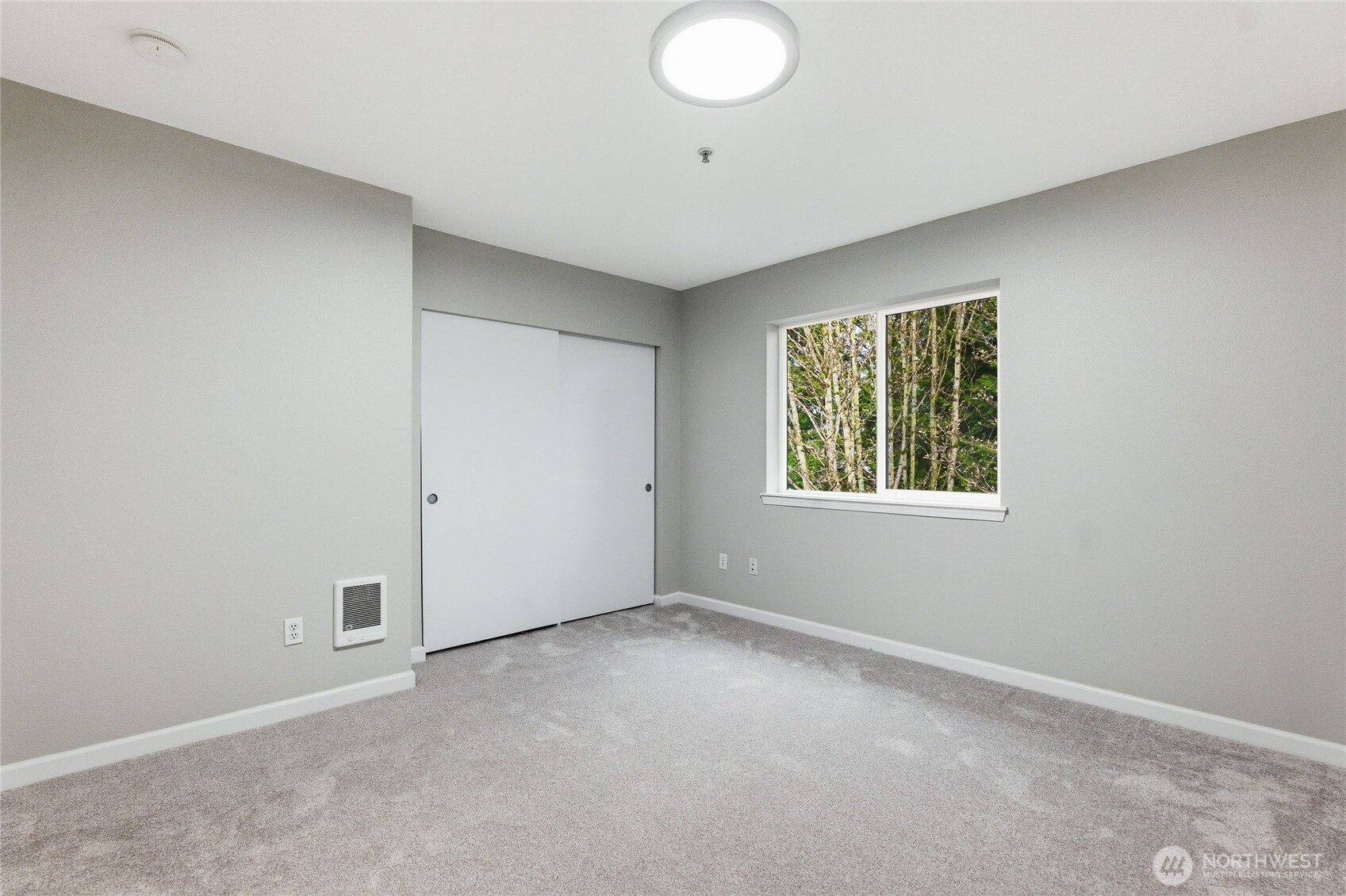 Rear primary bedroom