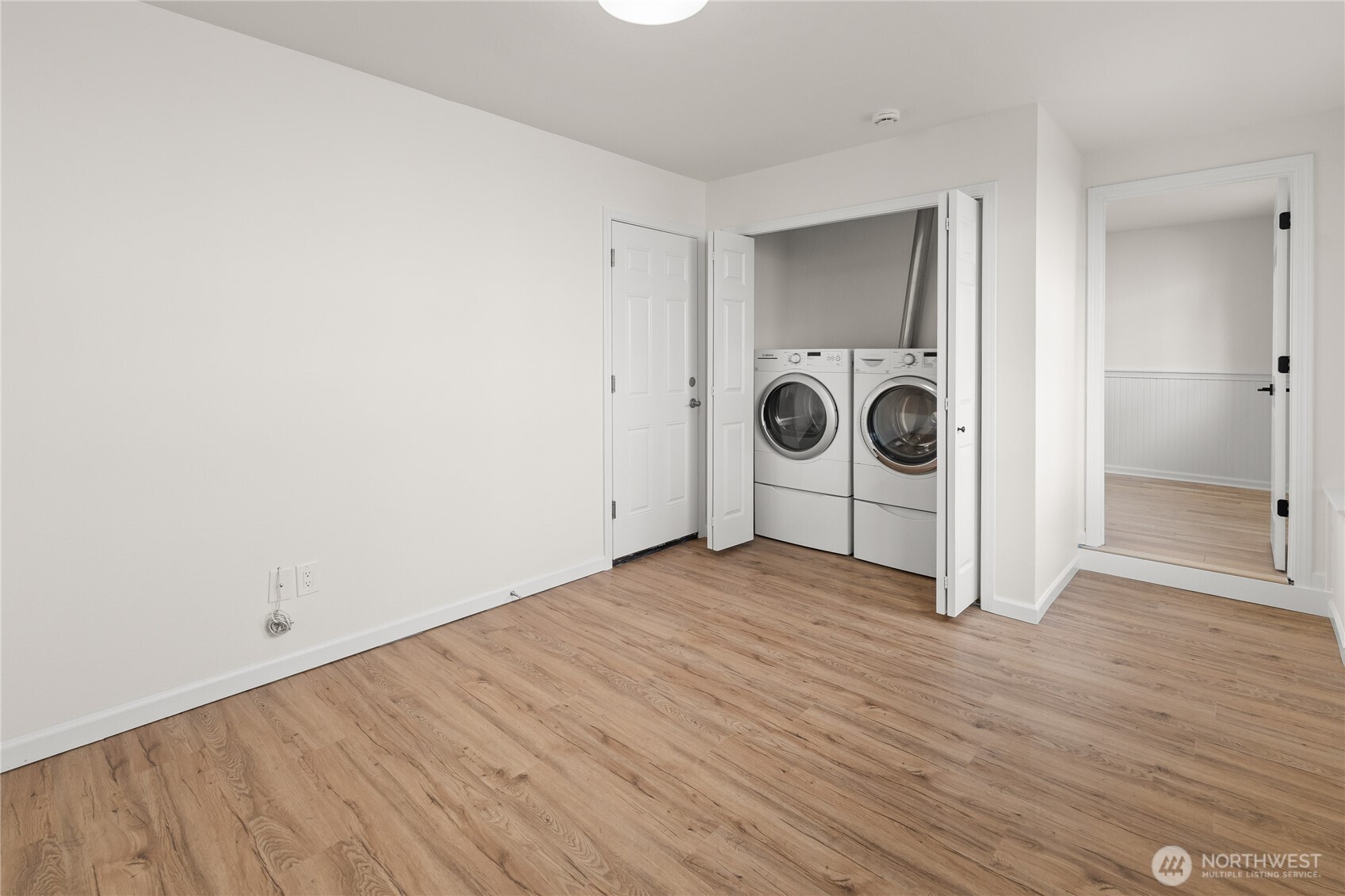 High-efficiency Bosch washer and dryer