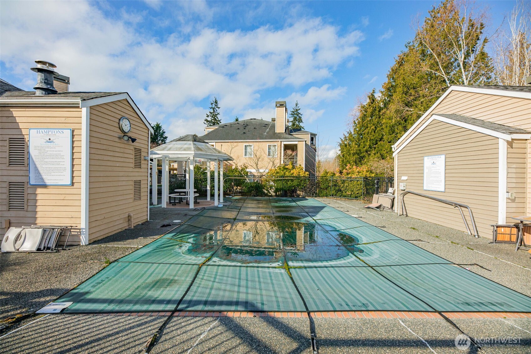 Pool (closed for the winter).