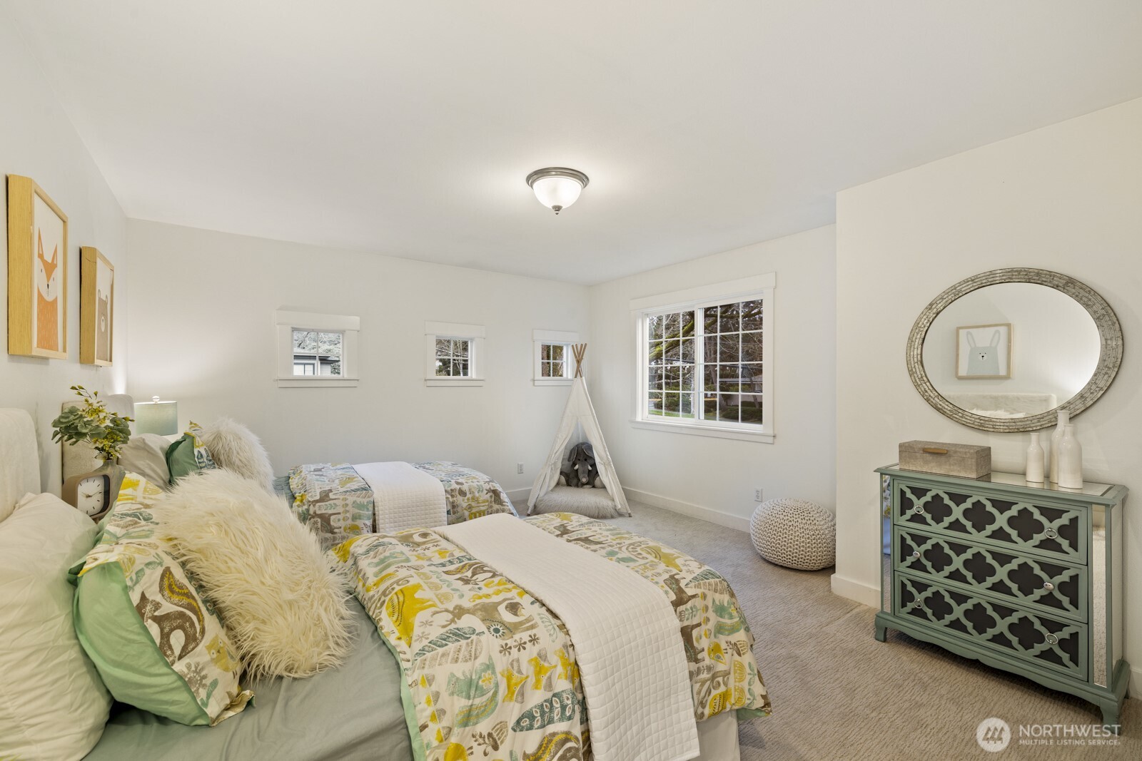 Second upstairs bedroom - incredibly spacious!