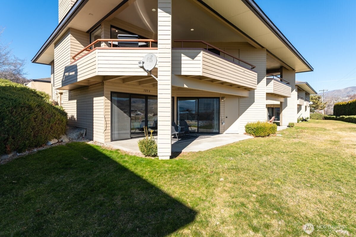 Duplex Townhouse Condo