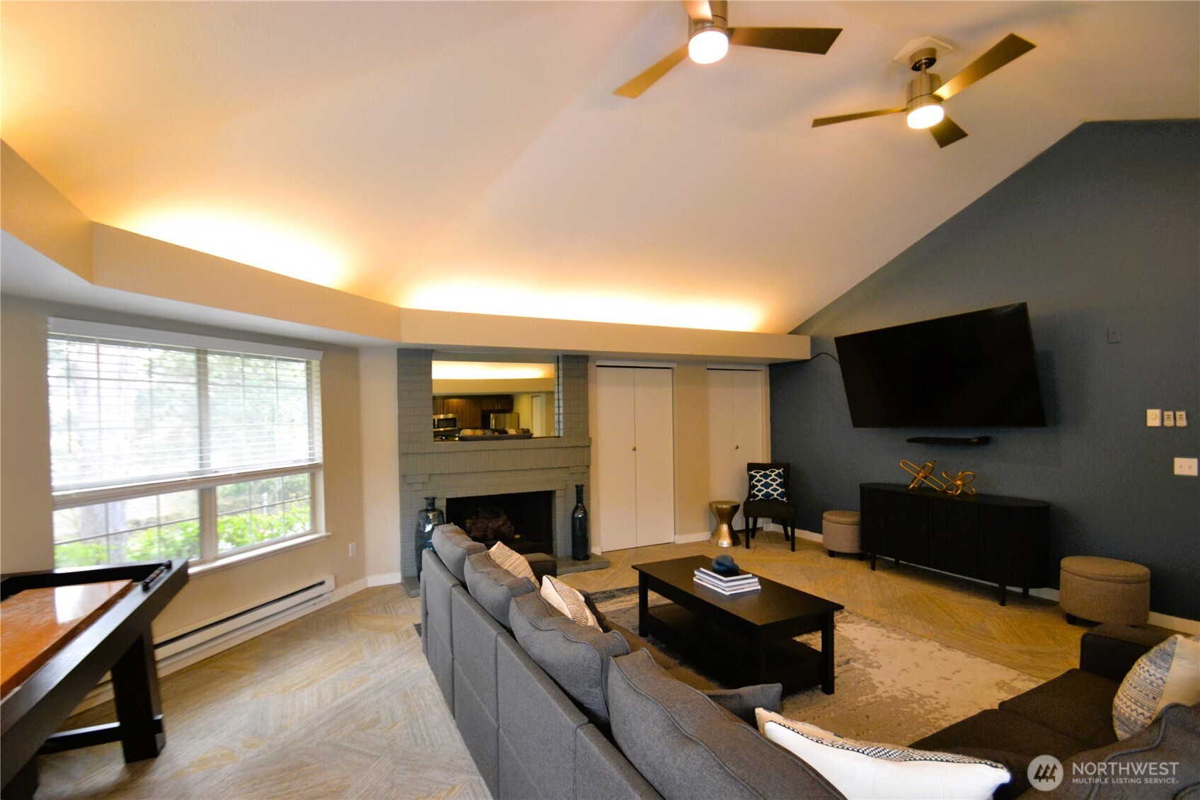 Clubhouse Livingroom