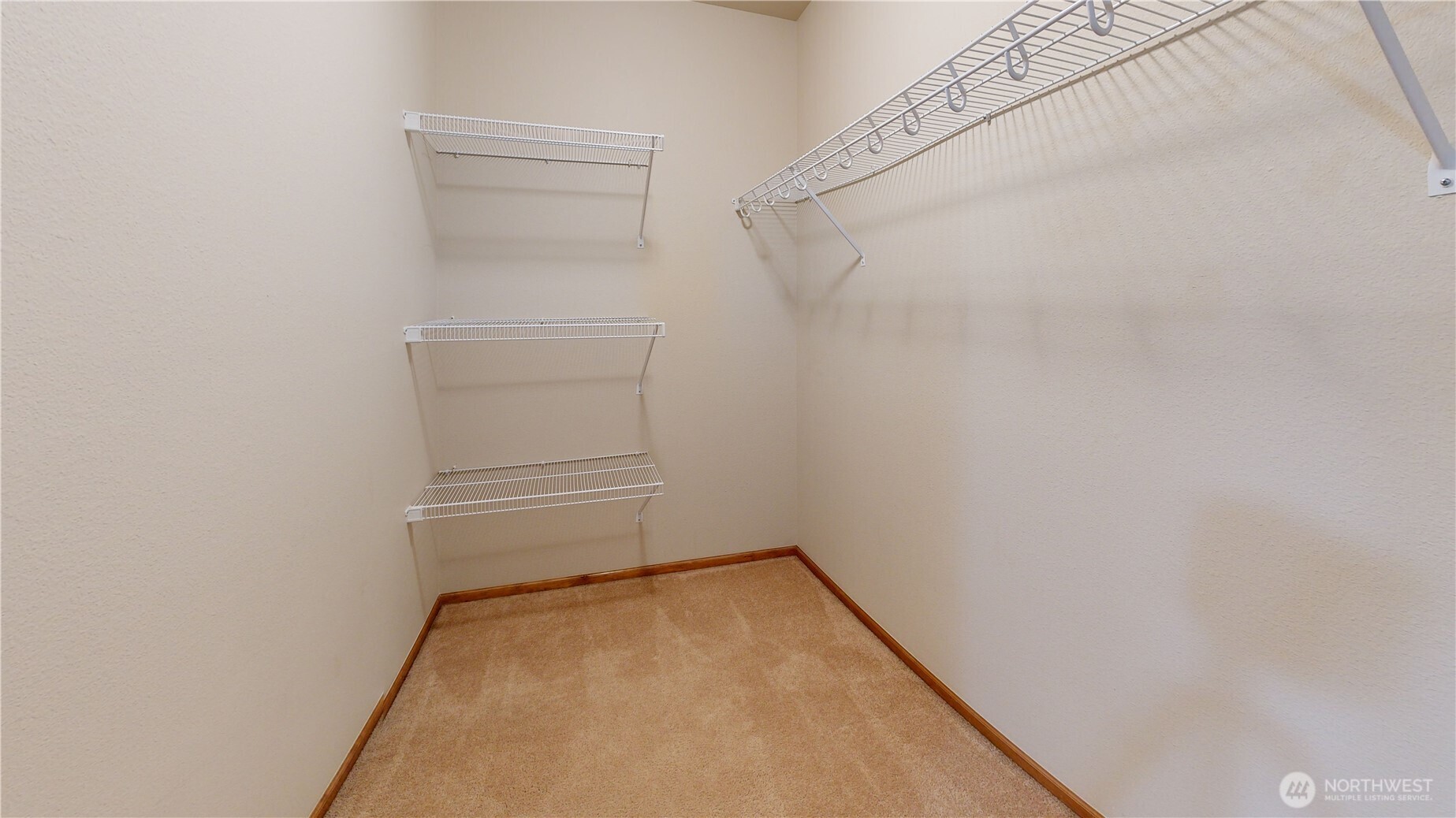 2nd bedroom closet