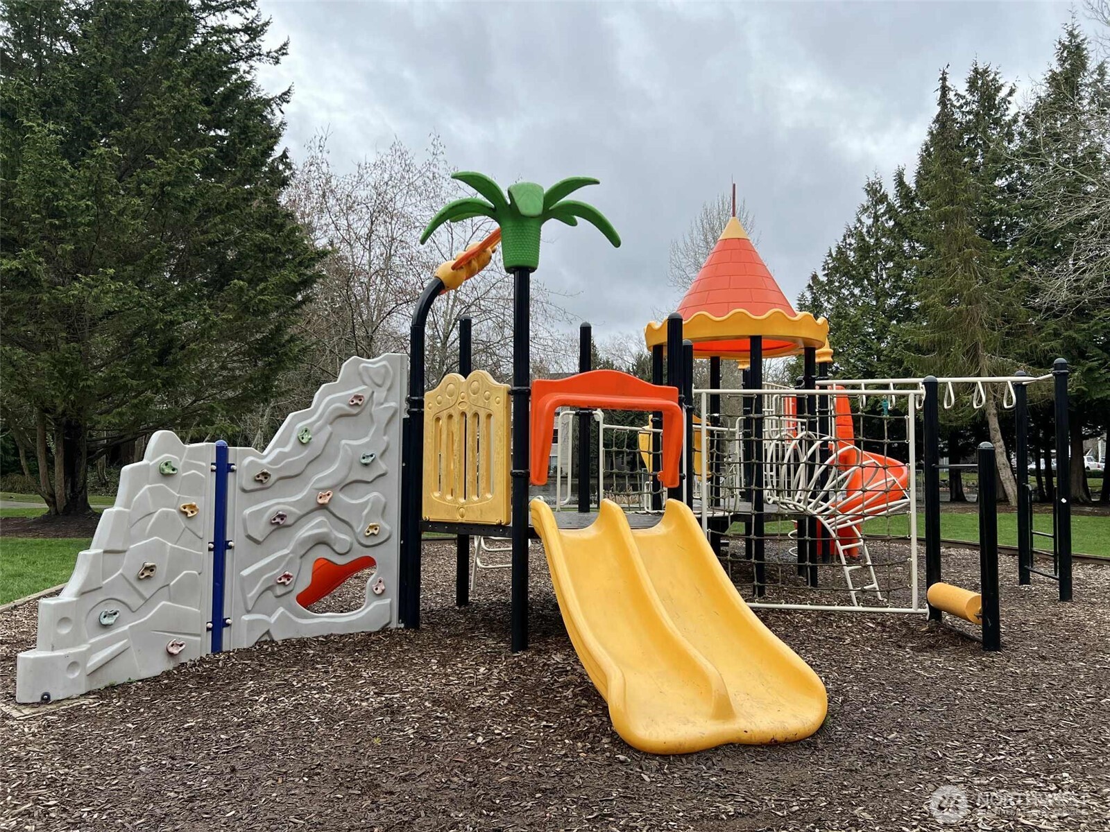 A place for play! There's a bench here too so the grown ups can chill.