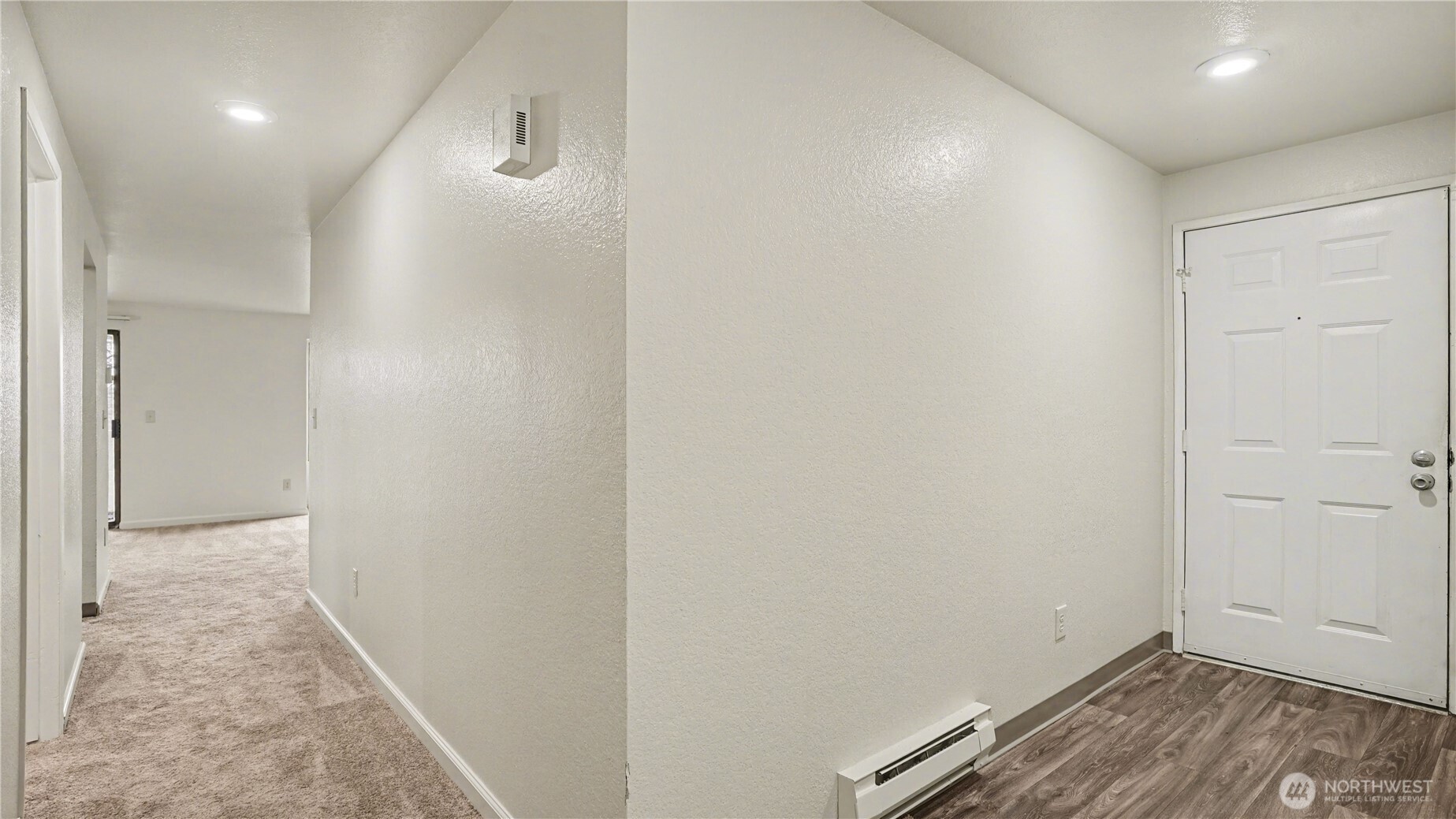 Beautifully updated condo in a highly convenient Lea Hill location!