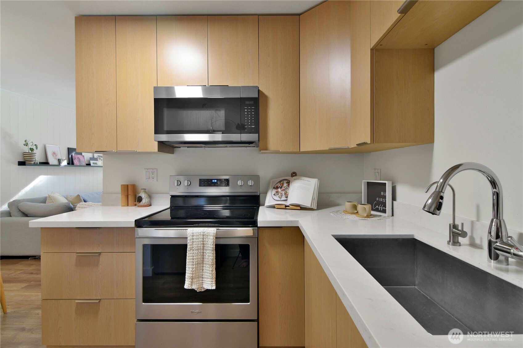 Stainless steel appliances and large sink