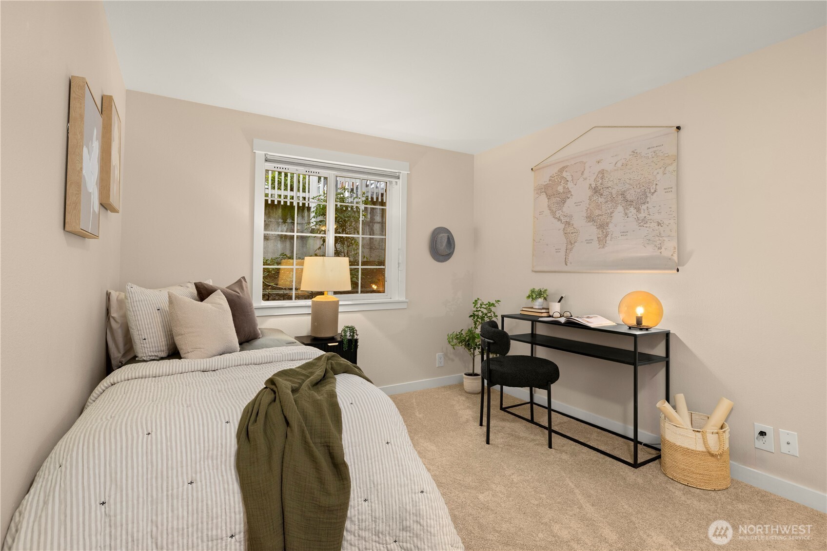 2nd Bedroom