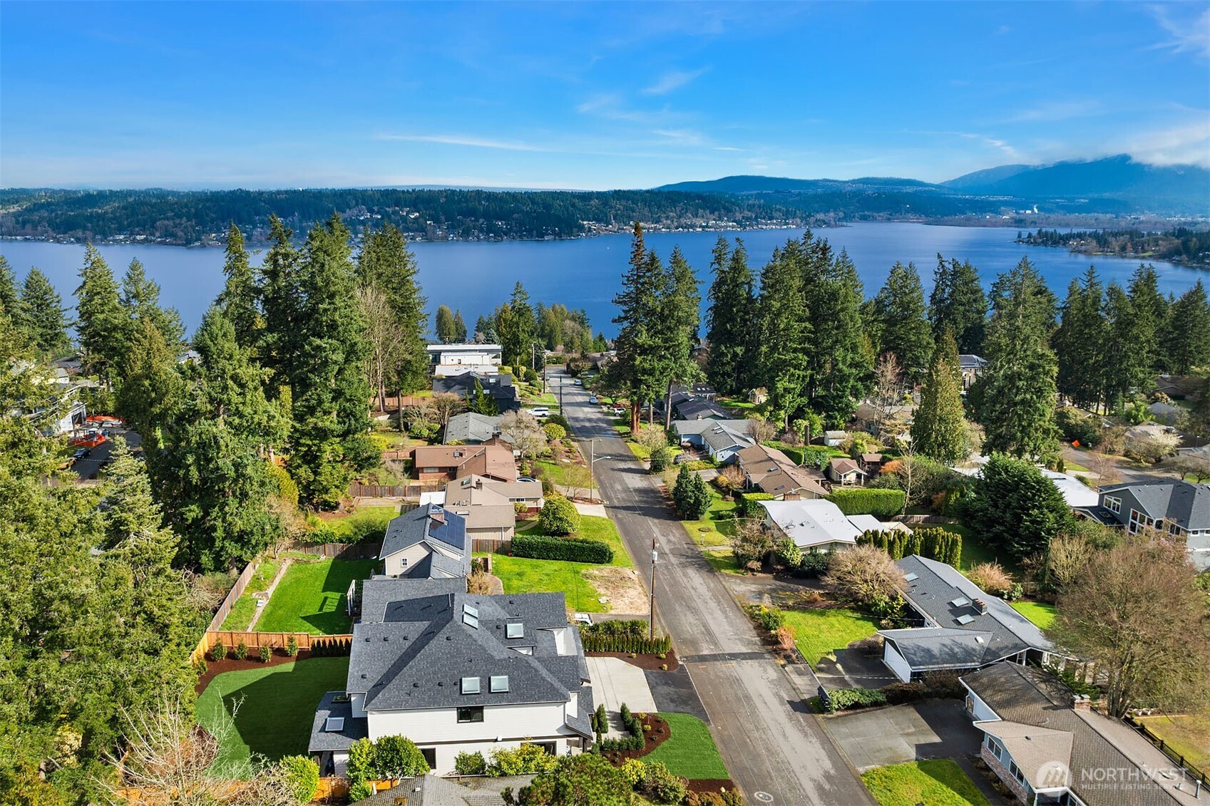 Ideally situated with seamless access to Seattle,  Bellevue, Issaquah, and Microsoft campuses