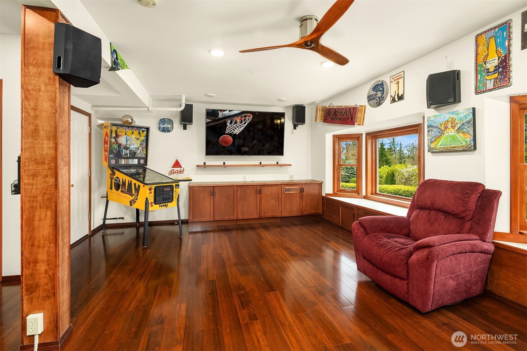 Room for your over-sized TV and sports-viewing pleasure!