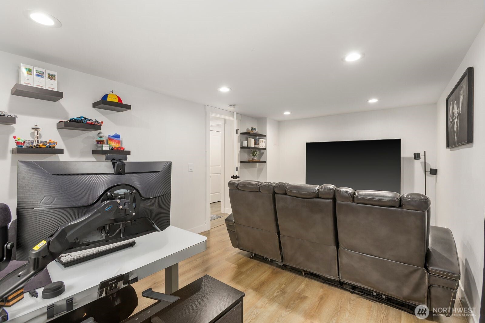 Main Home Flex Space