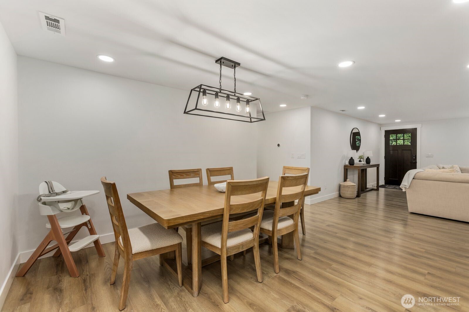 Main Home Dining and Kitchen