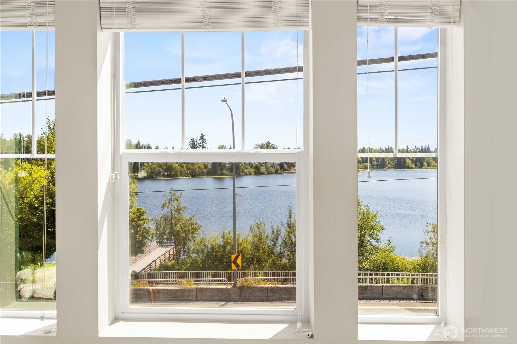 Views of Silverlake on Every Floor!