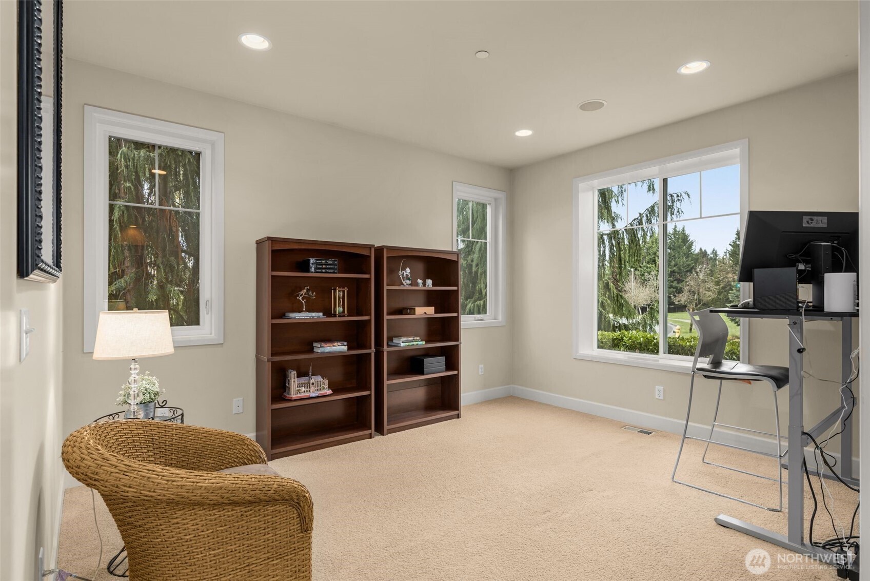 2nd Office/Library/Sitting Room off the entry