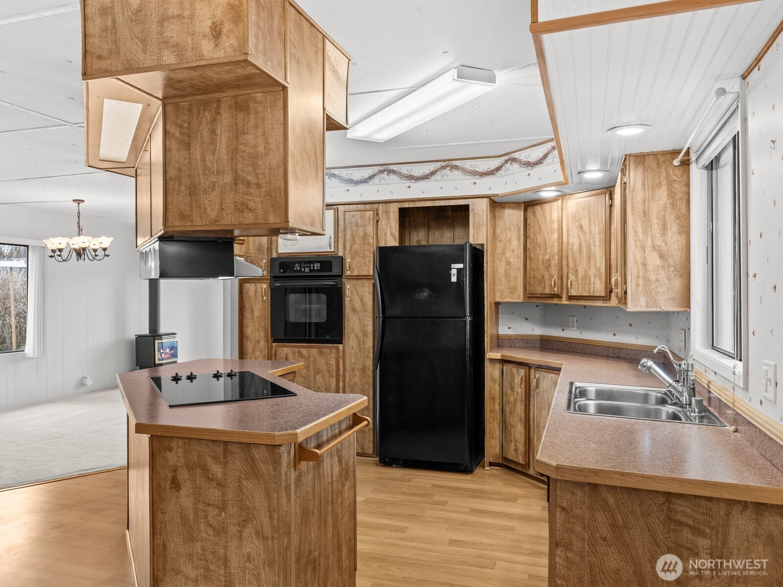 There's plenty of cabinet and counter space for all of your cooking and baking needs.