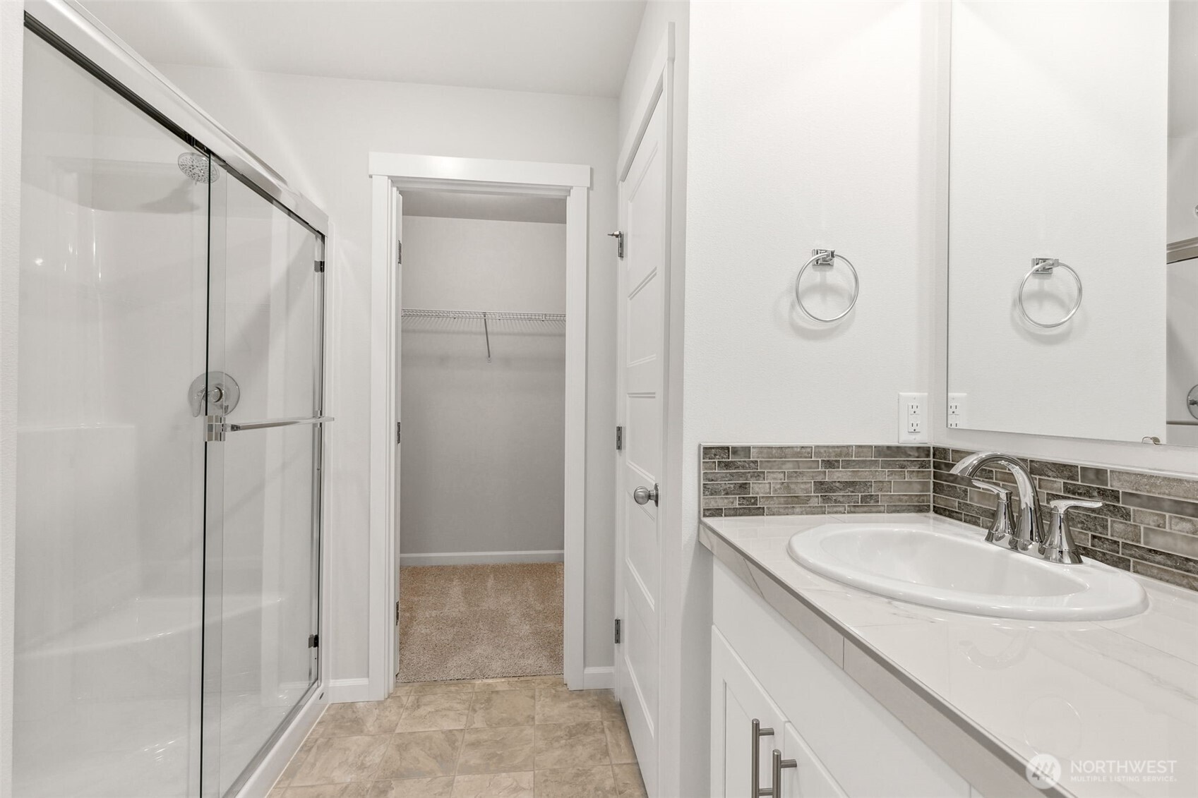 **Photos are of the same floorplan in another community. Some colors and features will cary**