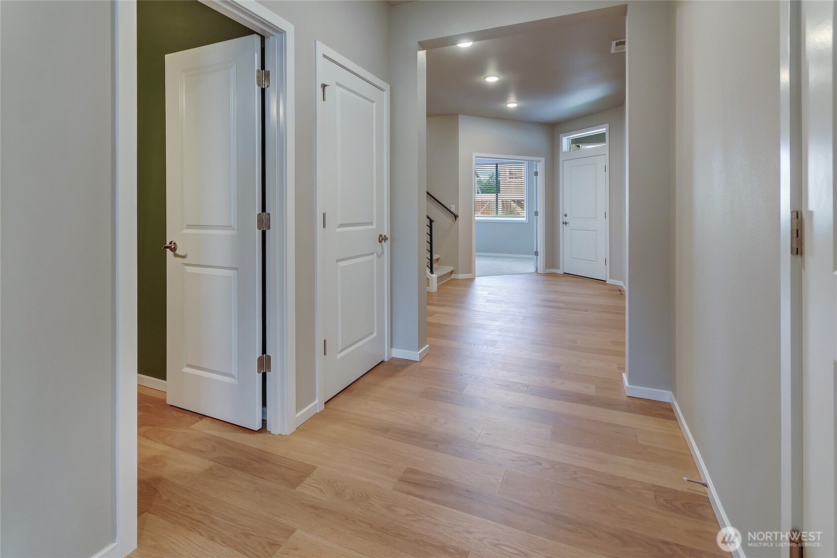 Photos are of a previously built  Summit floor and may show an upgrade or a product no longer available.