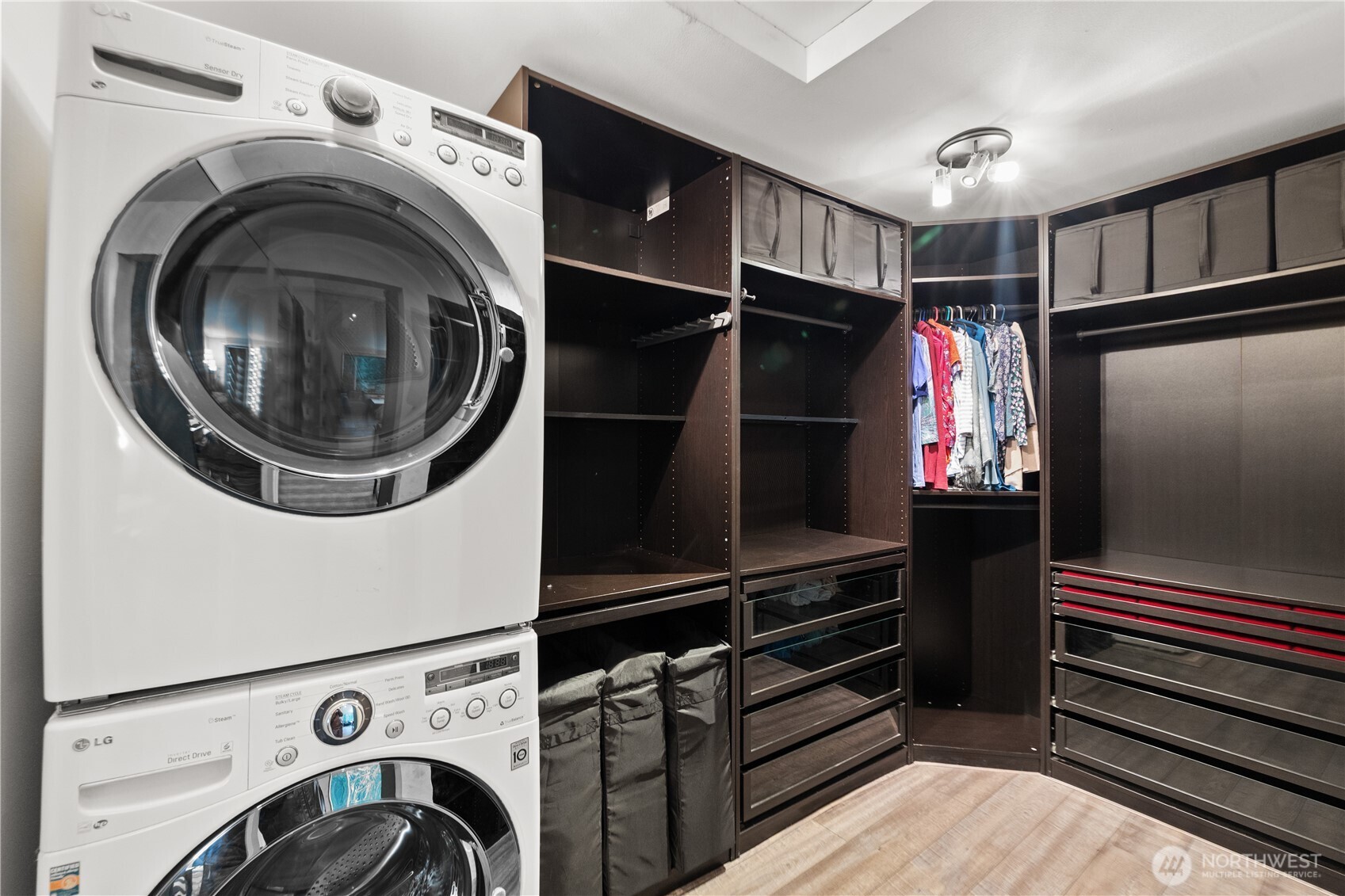 Primary Suite Laundry