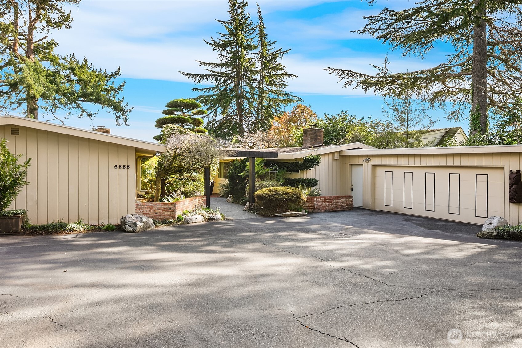 Generous 2 car garage