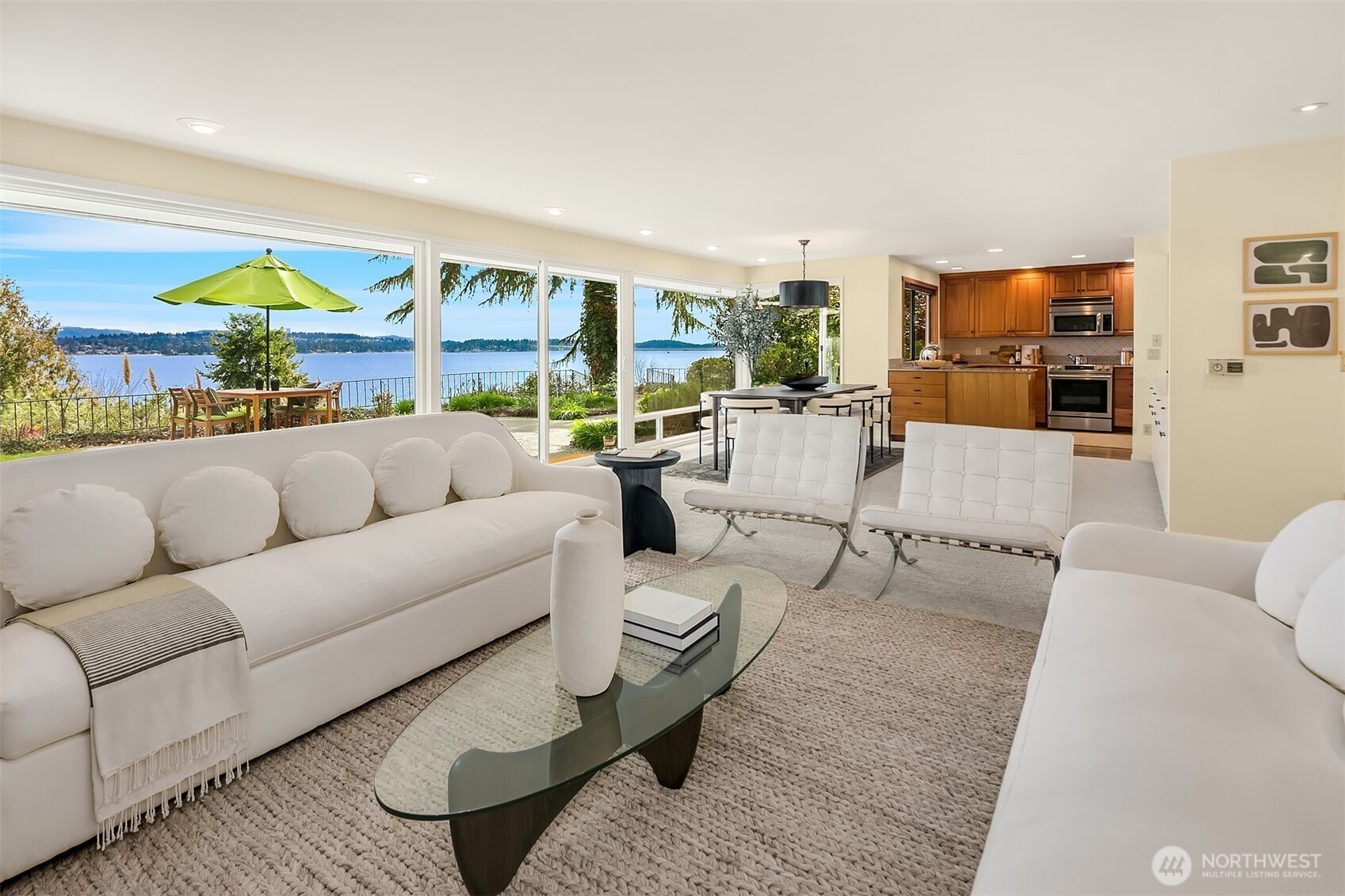 Wonderful Gathering Spot