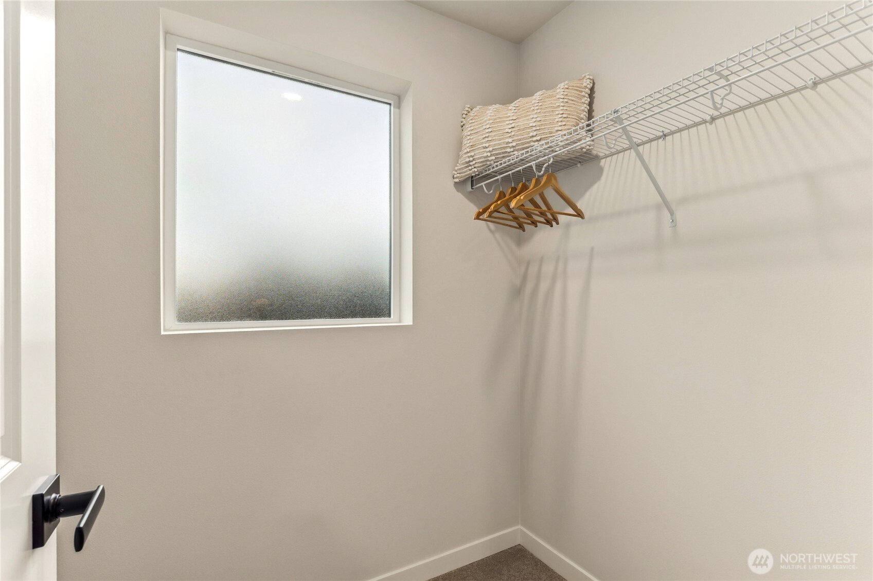 For representation only.  Features, colors, and selections may differ from photograph. See site agent for details.