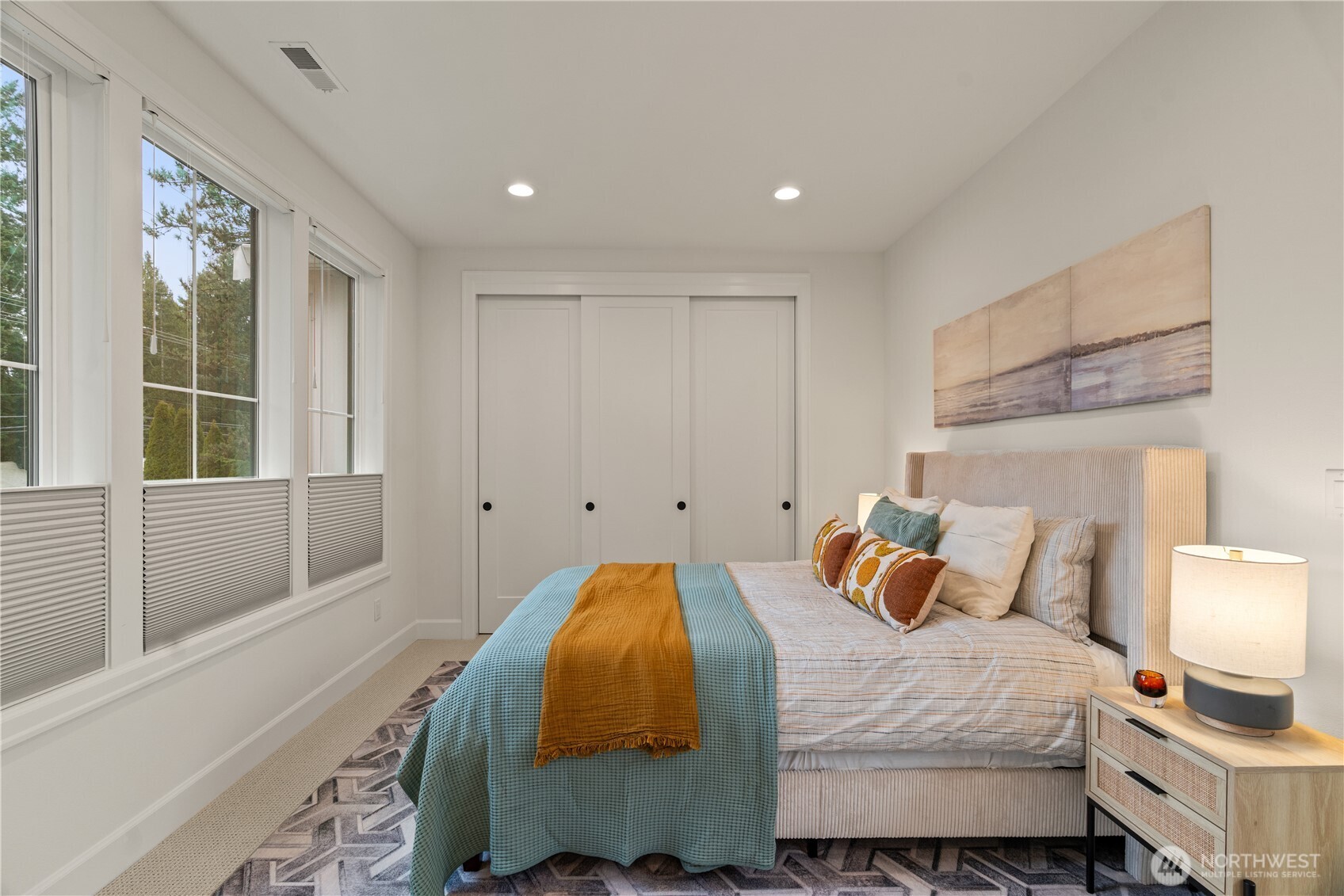 Bedroom 1 Ensuite Bath