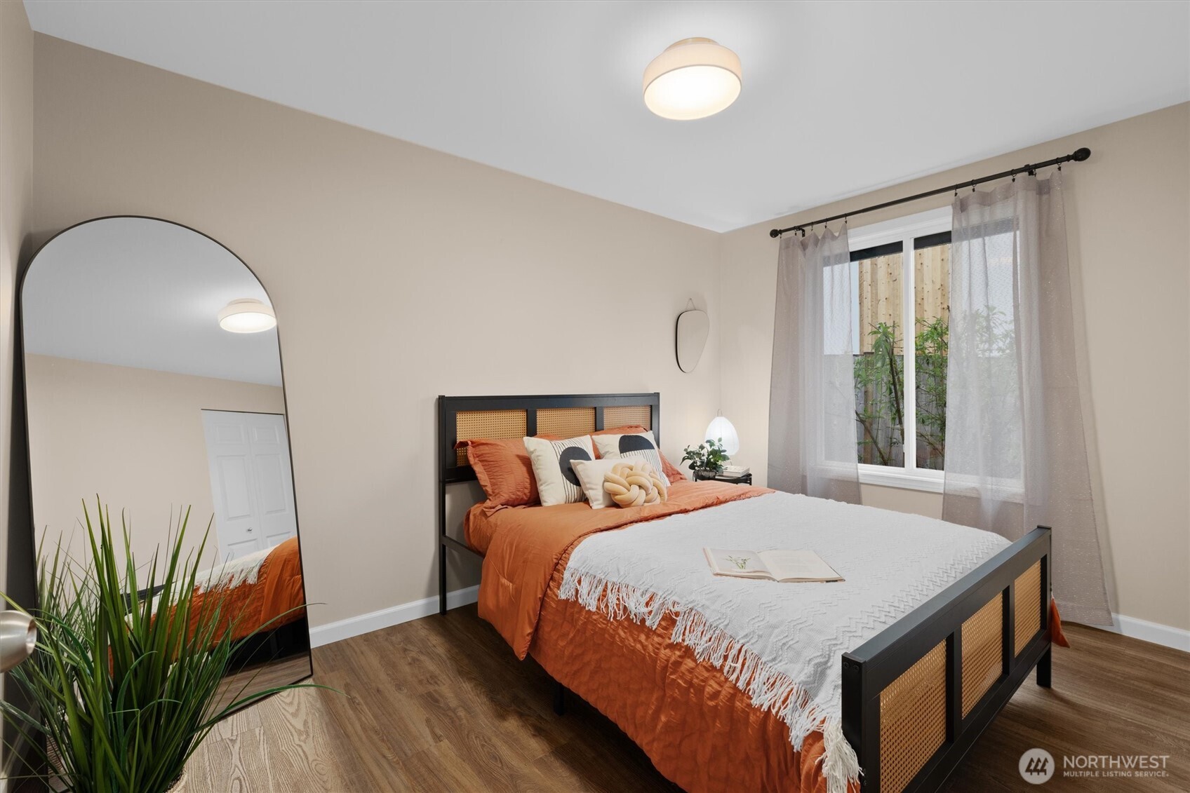 Guest bedroom or office.